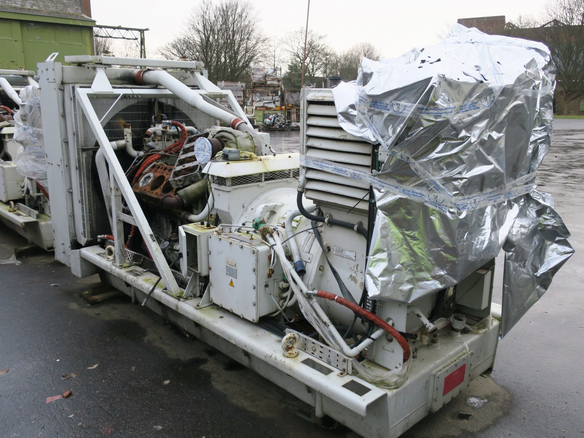 * A Perkins/Rolls Royce V8 Turbo, CV8, Alternator Make: Mawdsleys, 312KVA, 60Hz, 3PH, 1800RPM, - Image 3 of 5