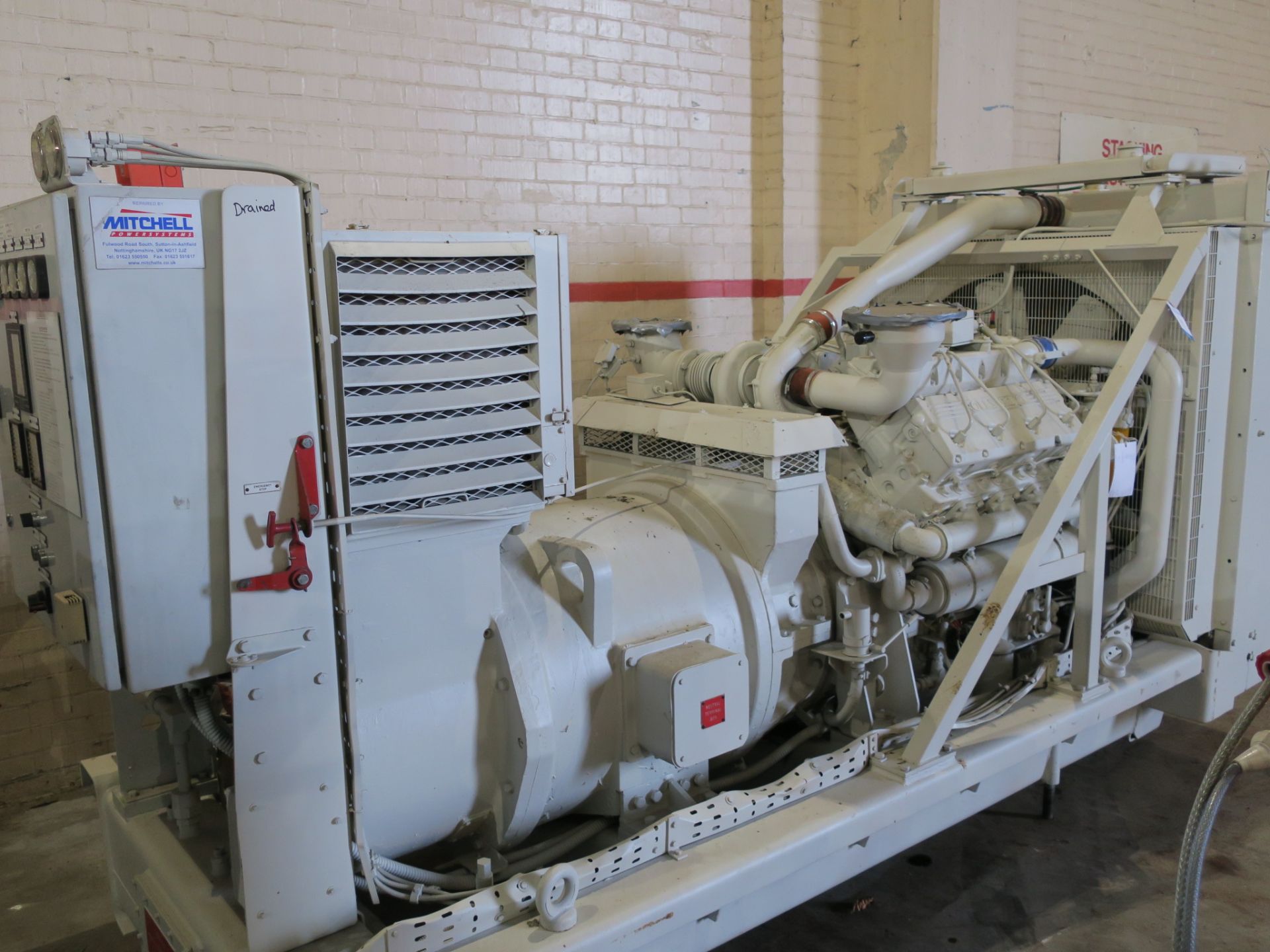 * A Perkins/Rolls Royce V8 Turbo, CV8, Alternator Make: Mawdsleys, 312KVA, 60Hz, 3PH, 1800RPM, - Image 2 of 6