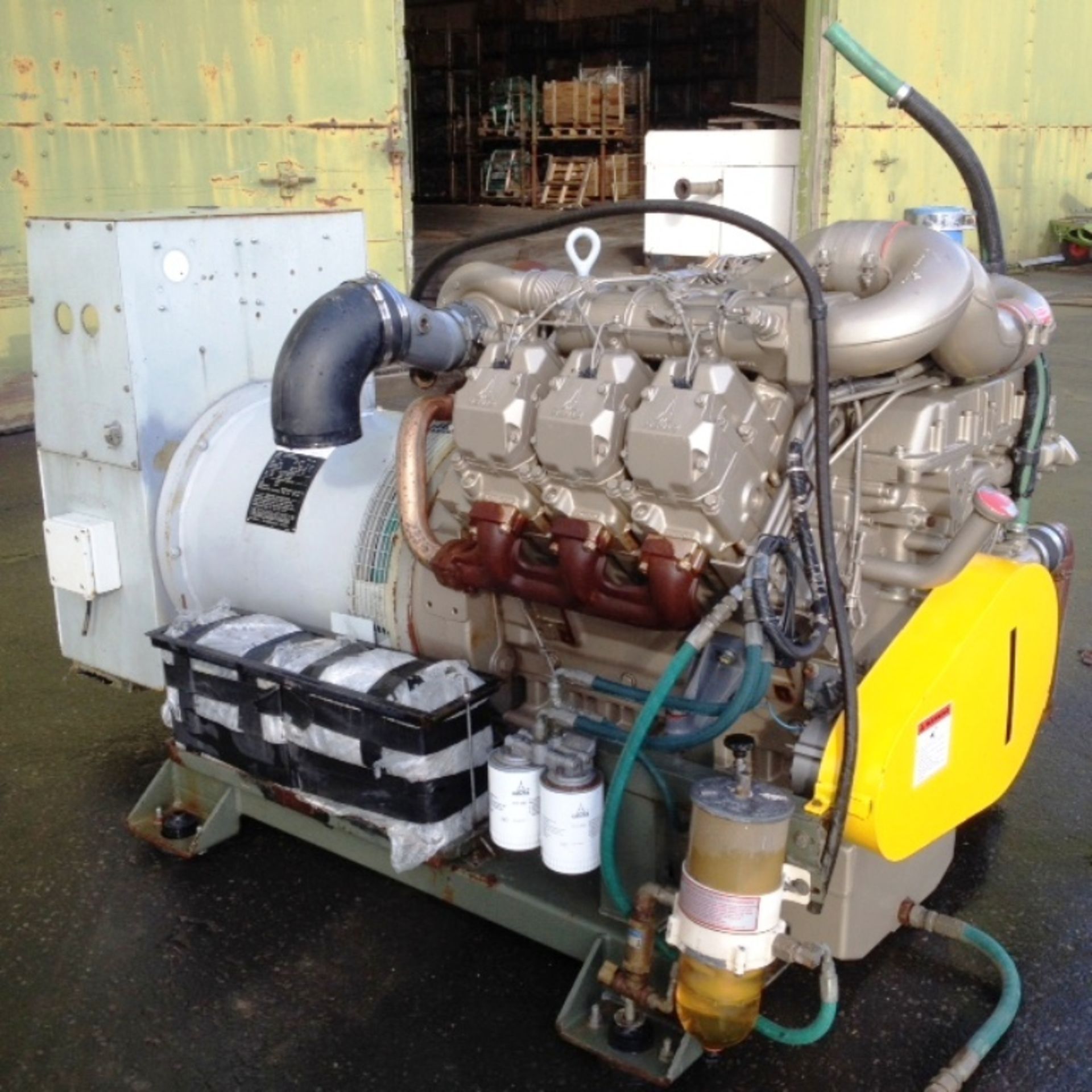 * A Deutz V6 Turbo, BF6M1015, Alternator Make: Magnamax, 250KVA, 60Hz, 3PH, 1800RPM, 301AMP, 480V, - Image 3 of 4