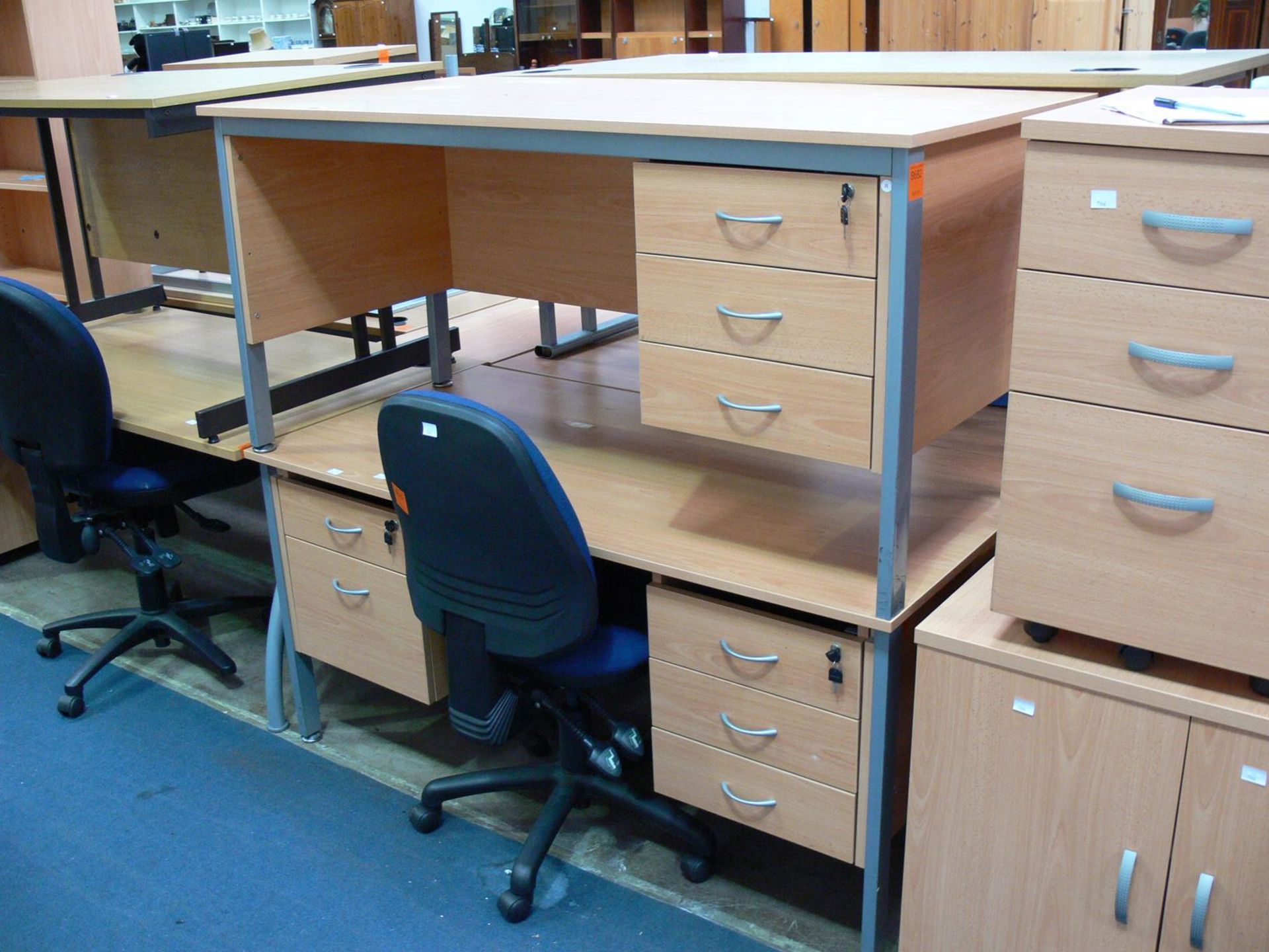 *2 x Matching rectangular office desks, 1x with 3 drawers 1x with 5 drawers c/w 1x operators chair