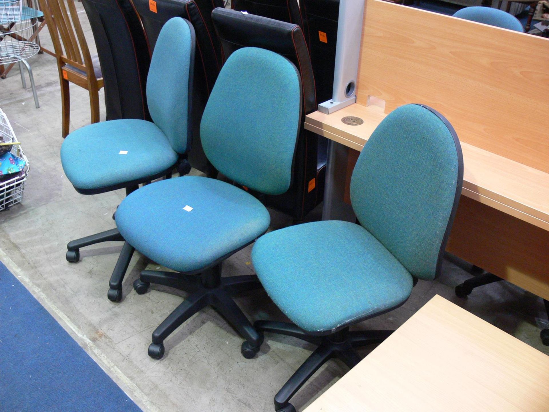 *3 x Green operators chairs on castor wheels in green 3 x various 3 drawer pedestal units and a 4 - Image 2 of 4