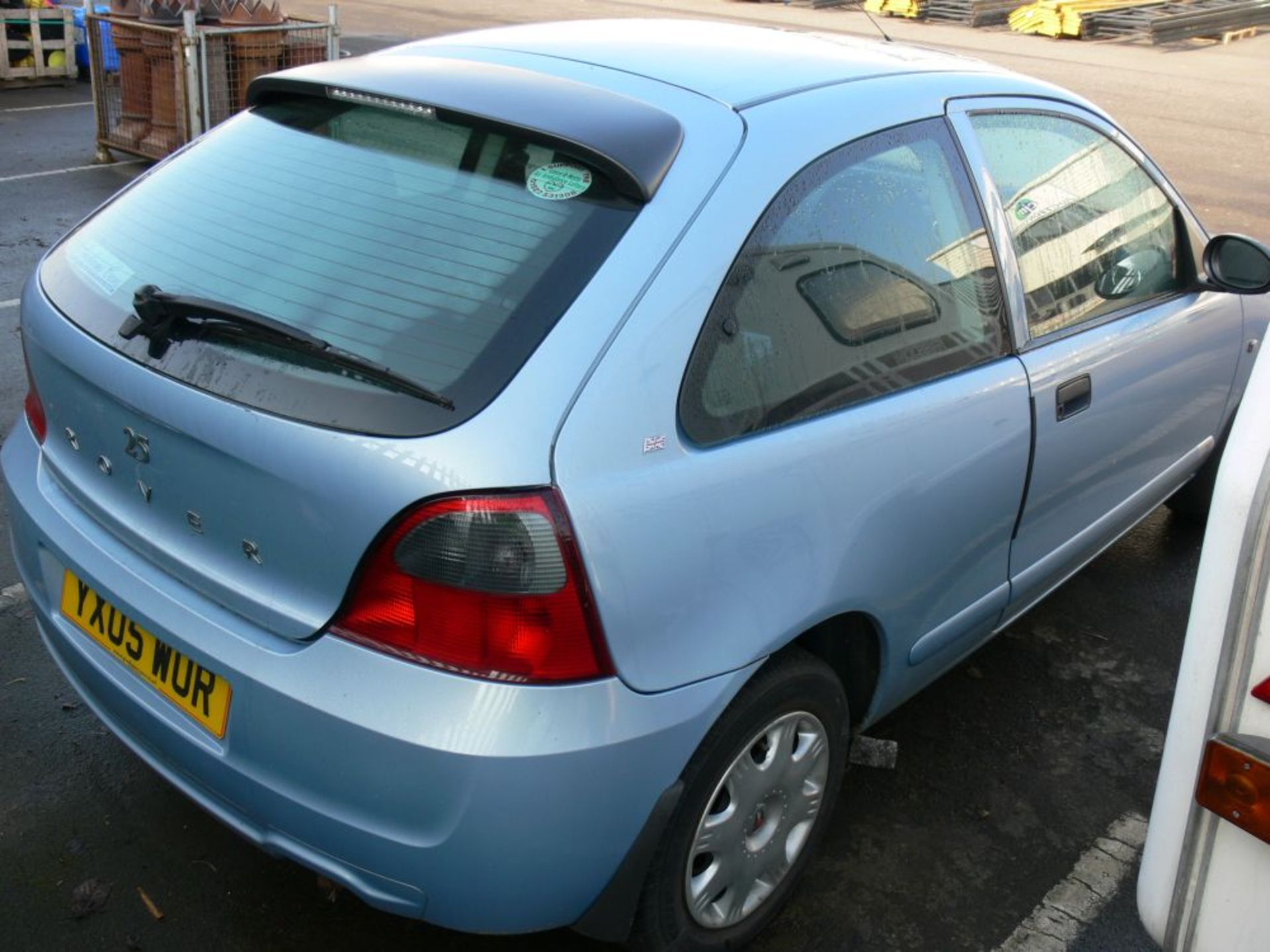 A Rover 25si 1.4 Petrol in blue. Date of first registration 18/03/2005. Number of former keepers - - Image 5 of 16