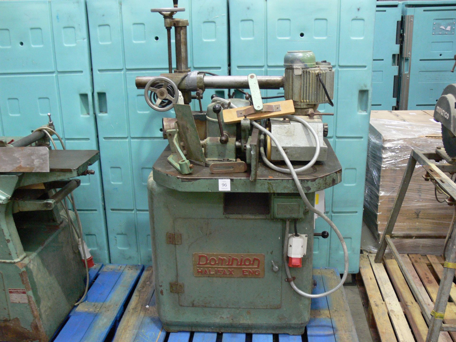 * A Dominion 8CZ Spindle Moulder. Machine No 196 together with a Wadkin BLG8 feed unit. 3PH.