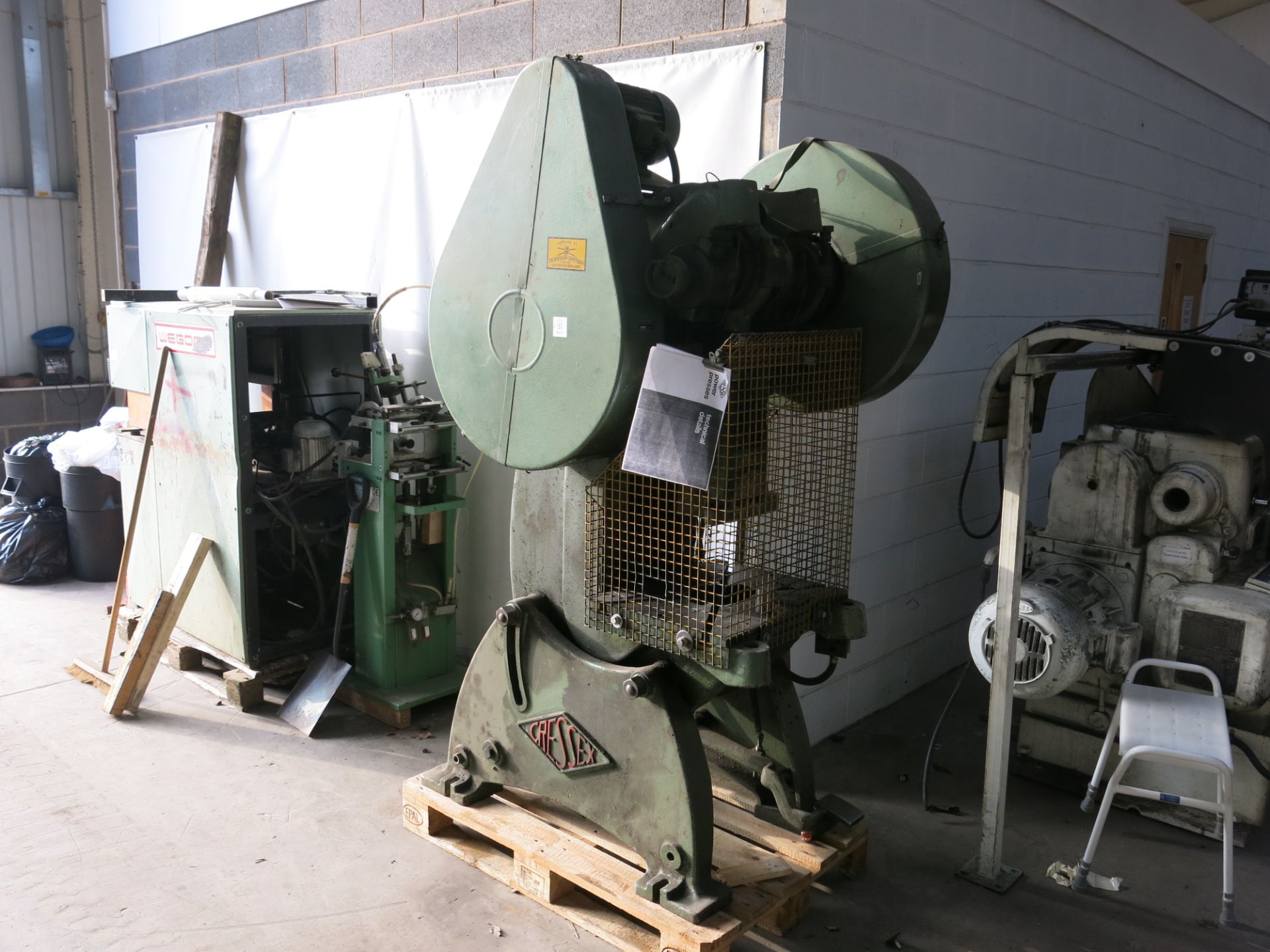 * A Cressex Power Press, Type B.58, serial number 1466, capacity 45T. Please note there is a £20 + - Image 2 of 9