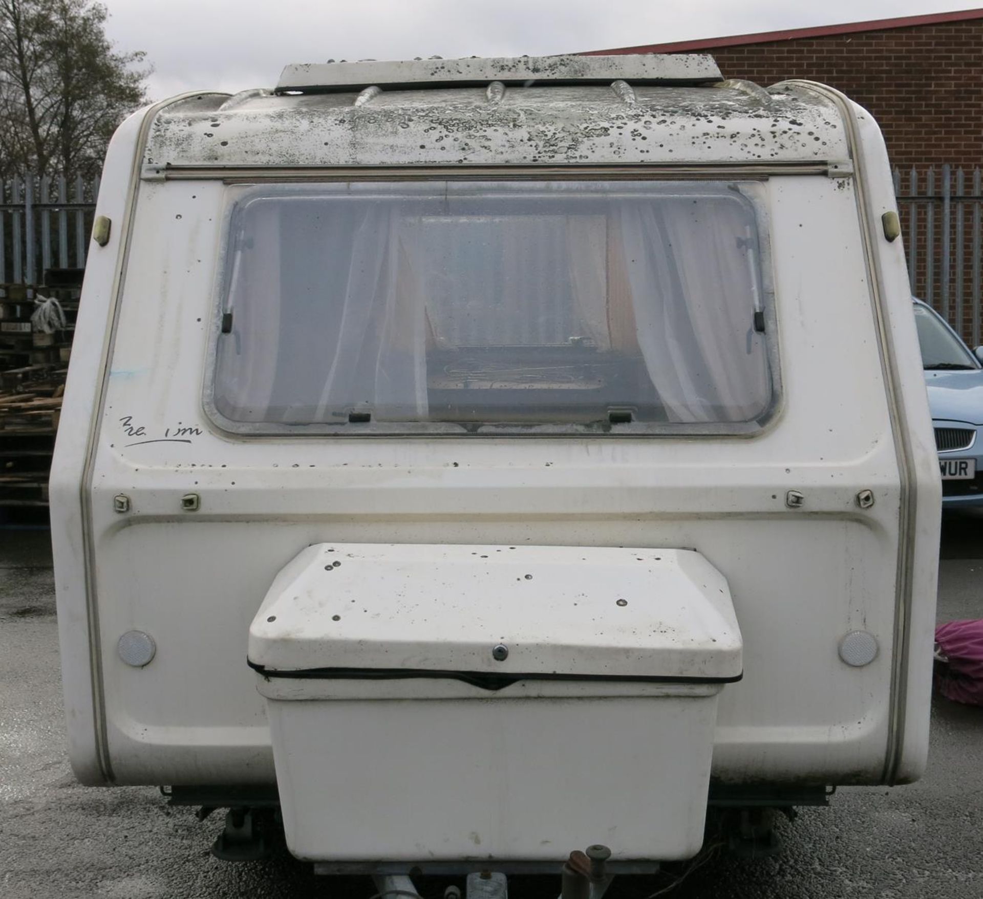 A Freedom Microlite Sport 3 berth Micro Caravan; weighs approx. 500Kg, (very light and easy to - Image 4 of 22