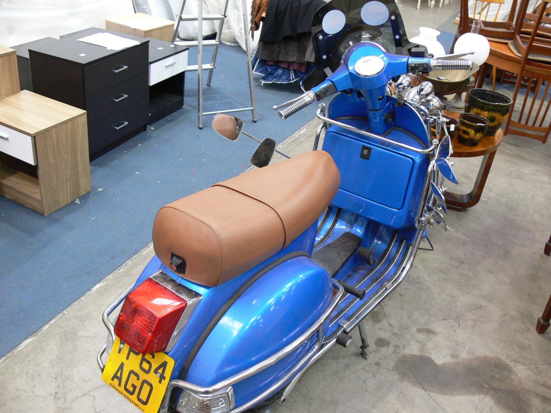 An LML Star 125 4T Scooter, 125cc petrol. Registration YP64 AGO. Date of first registration 01/ - Image 8 of 8