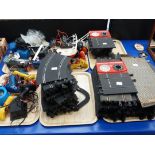 This is a Timed Online Auction on Bidspotter.co.uk, Click here to bid.  A selection of Scalextric
