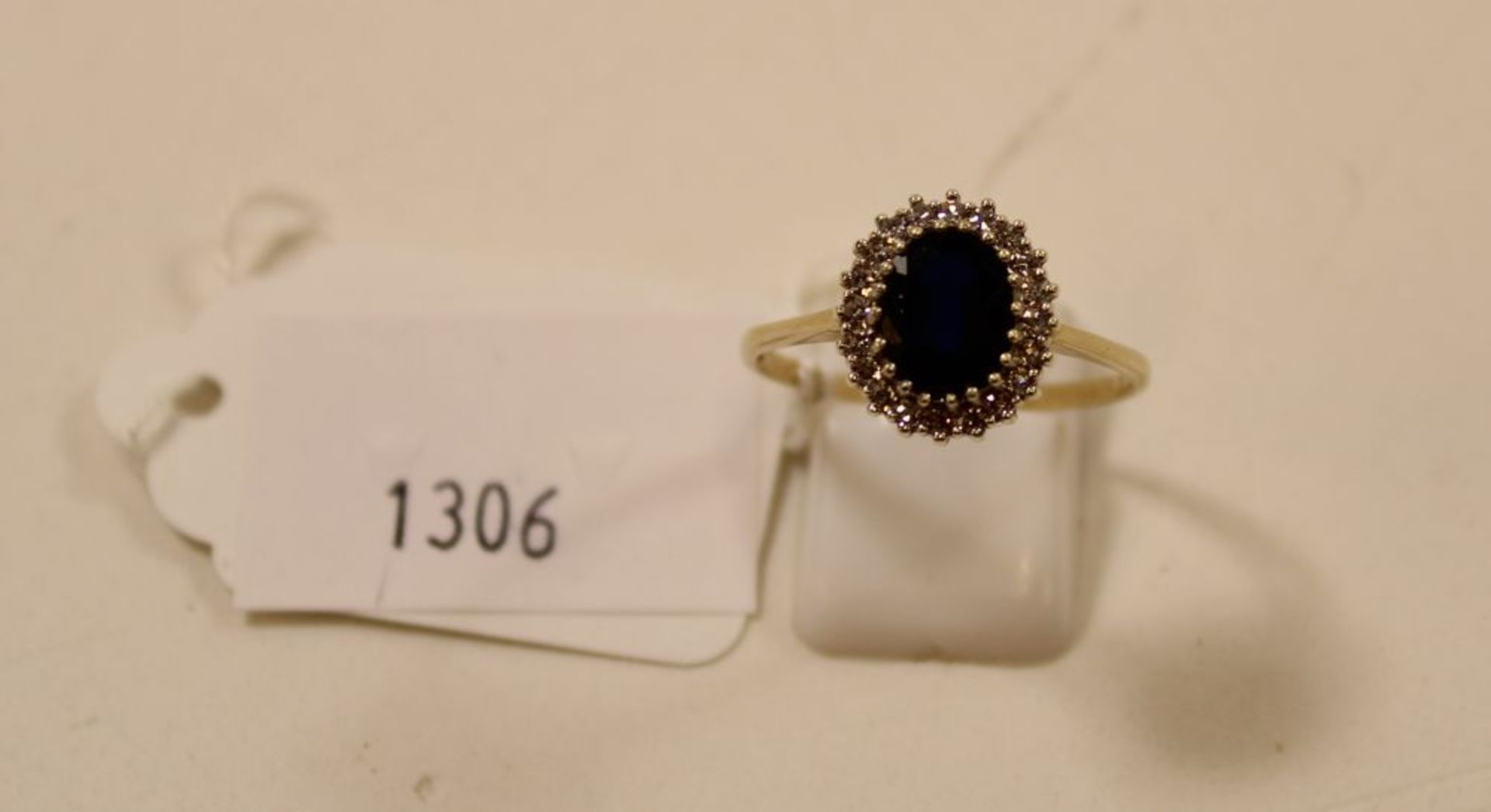 9ct Yellow Gold Sapphire & Diamond 'Cluster Ring, 0.20 carats, Valuation Certificate £650, size W - Image 4 of 5