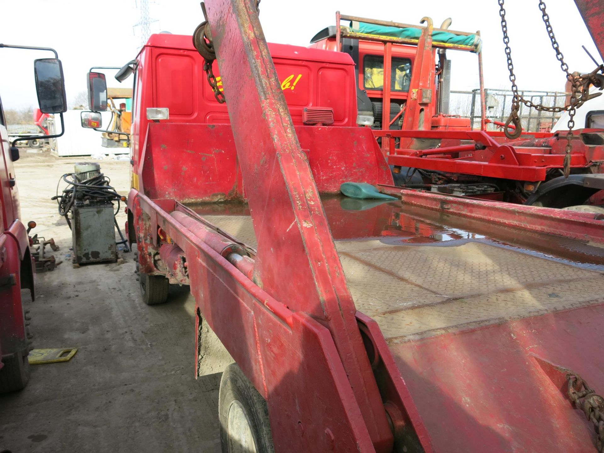 * MAN Type LeE 150C 7.5 Tonnes Skip Loader. Registration No FN02 PXU. Test July ' 17, Odometer Reads - Image 5 of 7