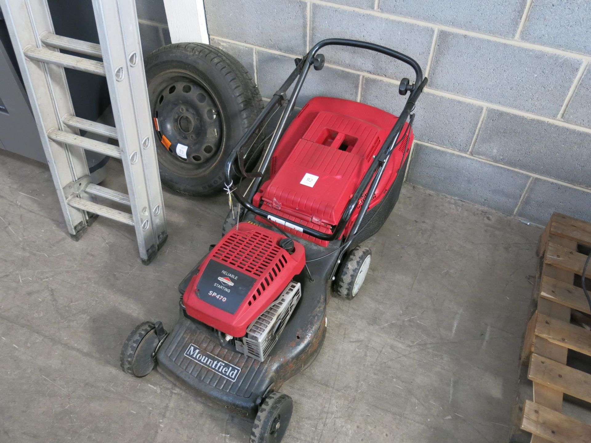 Mountfield SP470 18'' mower