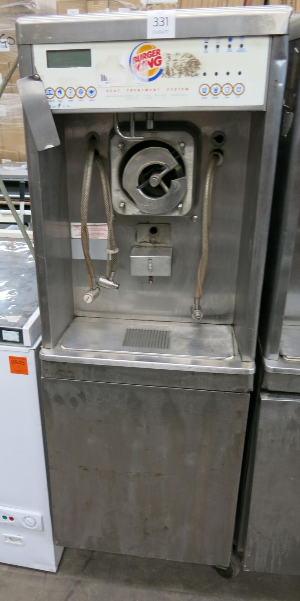 *A Taylor K7027949 ice cream machine (spares or repair). Please note this lot has a £10 +VAT lift