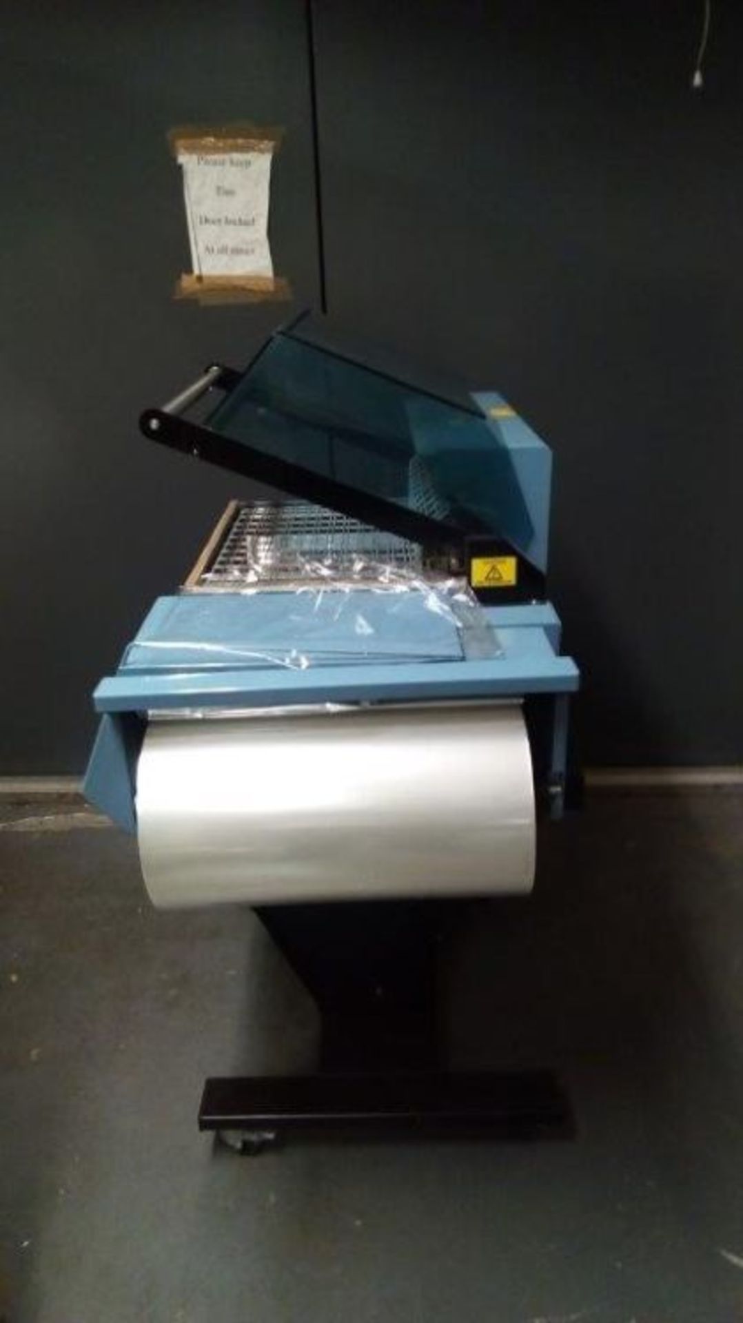 * An Italdibipack Sontex Baby-Pack 3246-N Shrink Wrap Machine, sealing area W 320m x L 460mm, max - Image 2 of 8
