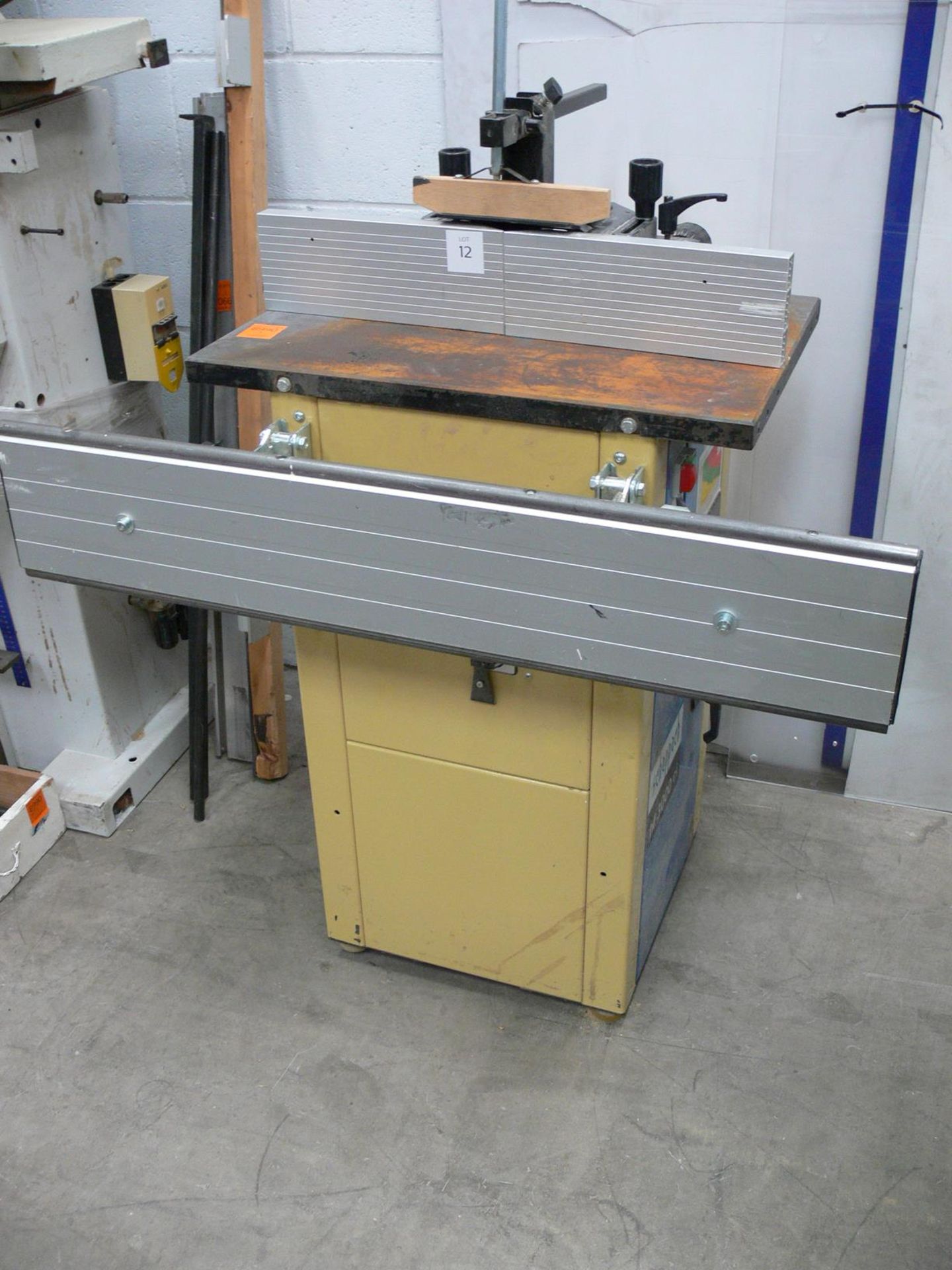 * Scheppach HF3000 Spindle, 240V, 1PH, S/N 708. Please note there is a £5 + VAT Lift Out Fee on this