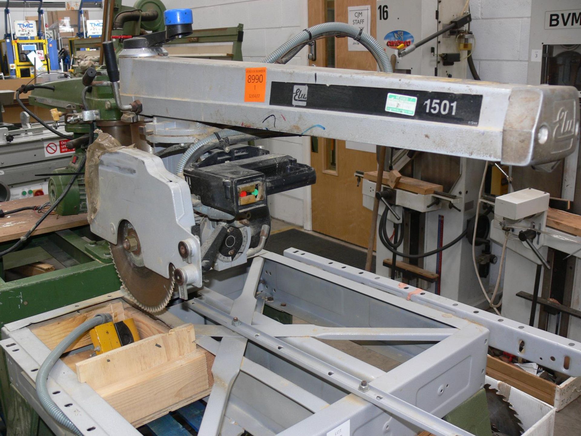 * Elu 1501 Cross Cut Saw, 240V. Please note there is a £10 + VAT Lift Out Fee on this lot. - Image 3 of 3