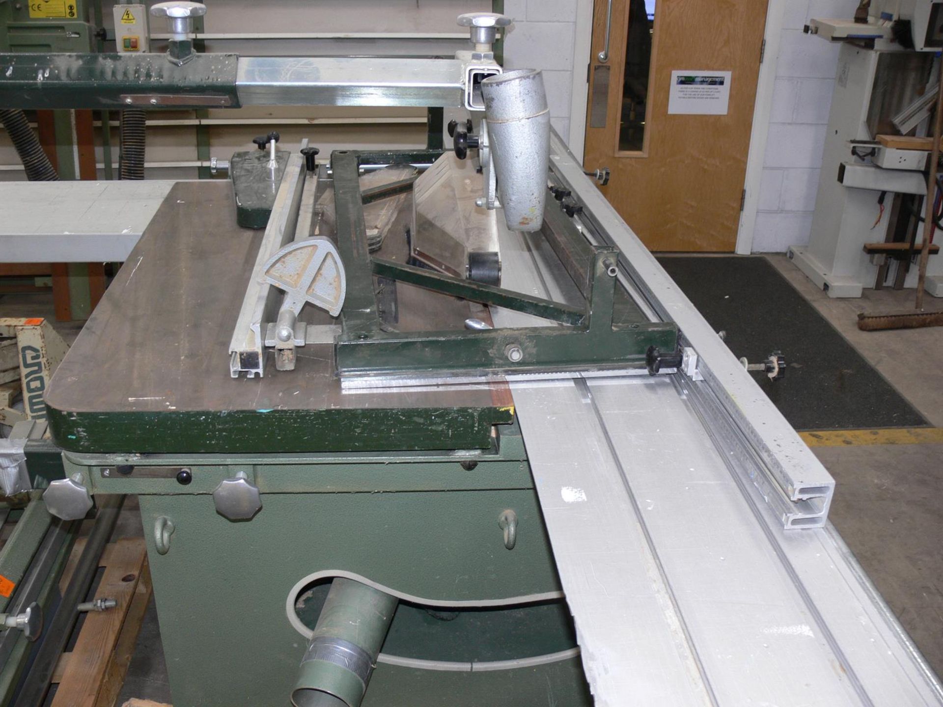 * Altendorft F45 Panel Saw, S/N: 89/8/288, Sliding Table: 3.2m, 3PH. Please note there is a £10 + - Image 3 of 6