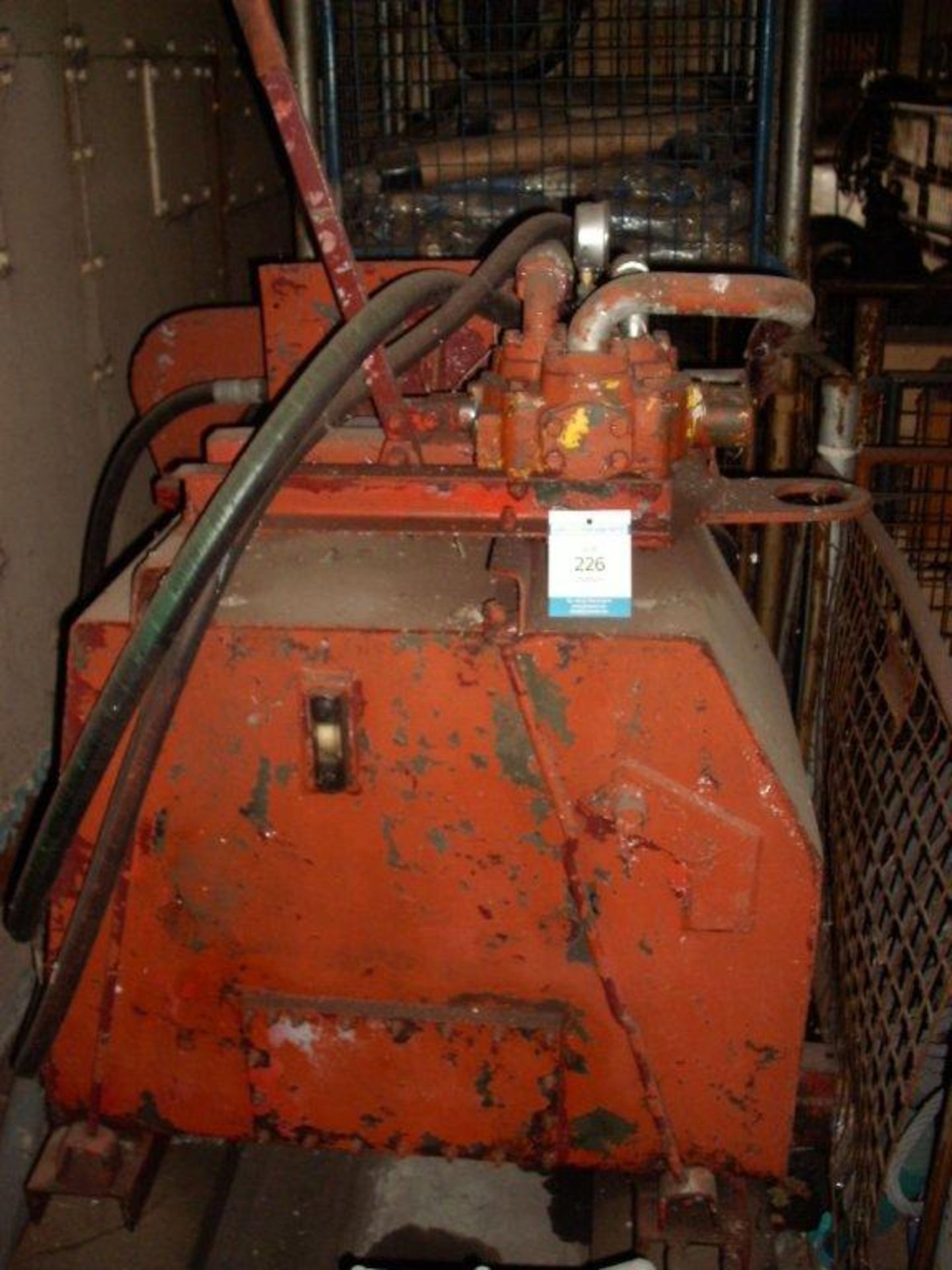 * Winch: Plumett Capstan CA 80 Hydraulic Used