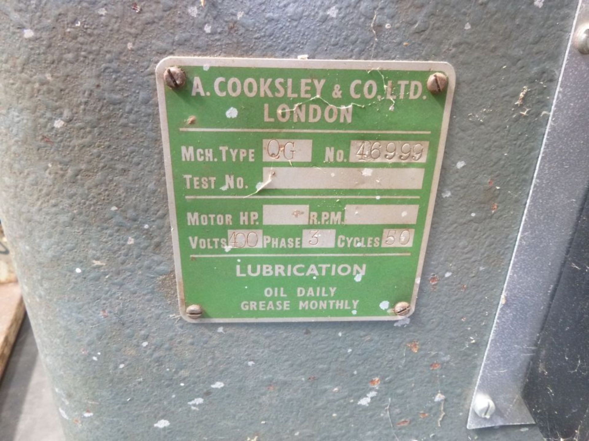 * Cooksley Heavy Duty 14'' Cross Cut Saw. Please note there is a £10 plus VAT Lift Out Fee on this - Image 3 of 3