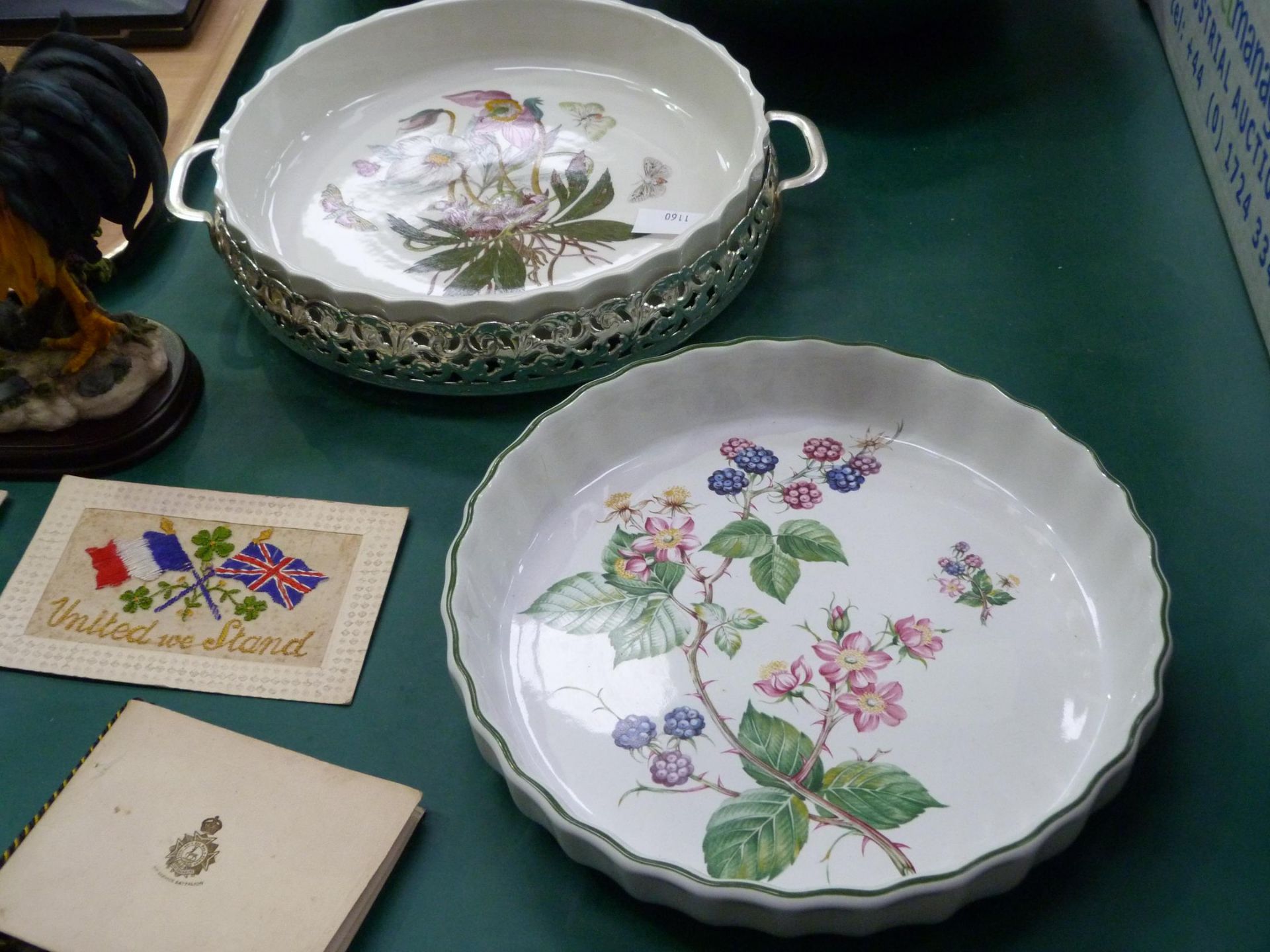 A First World War Christmas Card, two Silk Postcards (sent 1916), and Enamel Top Pill Box, a Green - Image 8 of 9