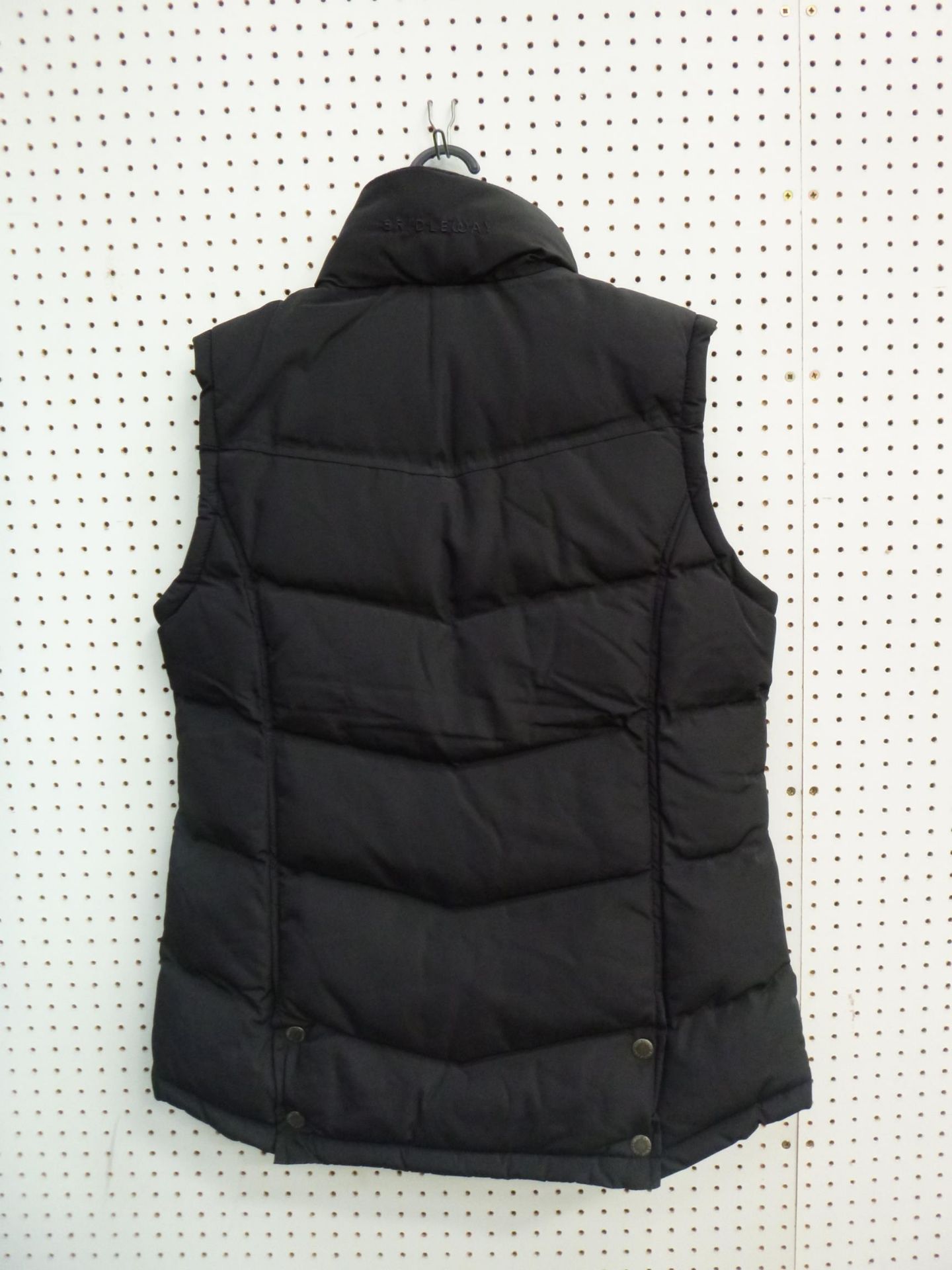 * Three New Ladies Bridleway Padded Gilets in Black, one X Small, one X Large and one XX Large - Bild 2 aus 2