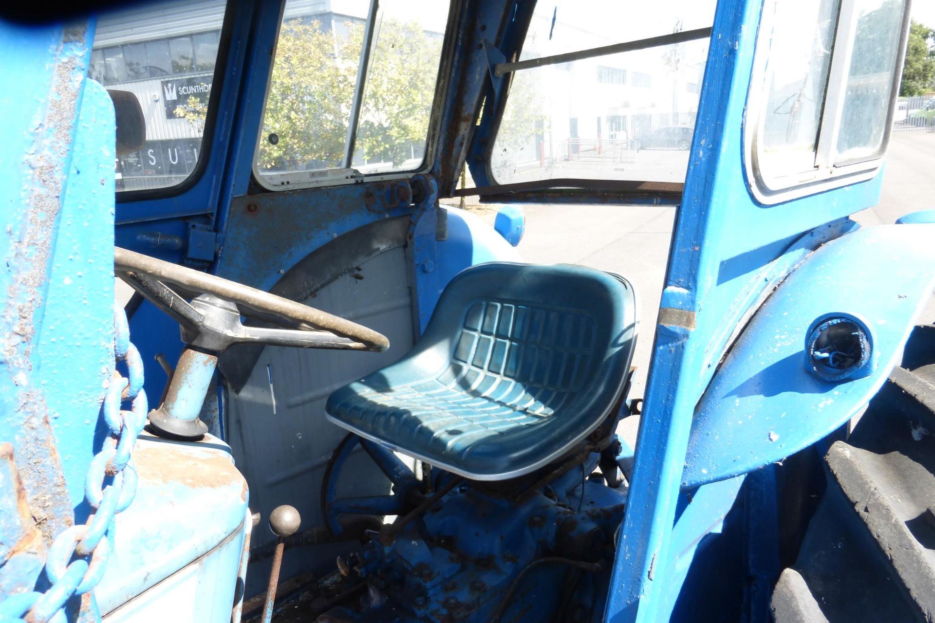 1969 Ford 4000 2WD Tractor fitted with a Duncan Slant Safety Cab, 3 CYL Diesel Engine, 16 gallon - Image 8 of 18