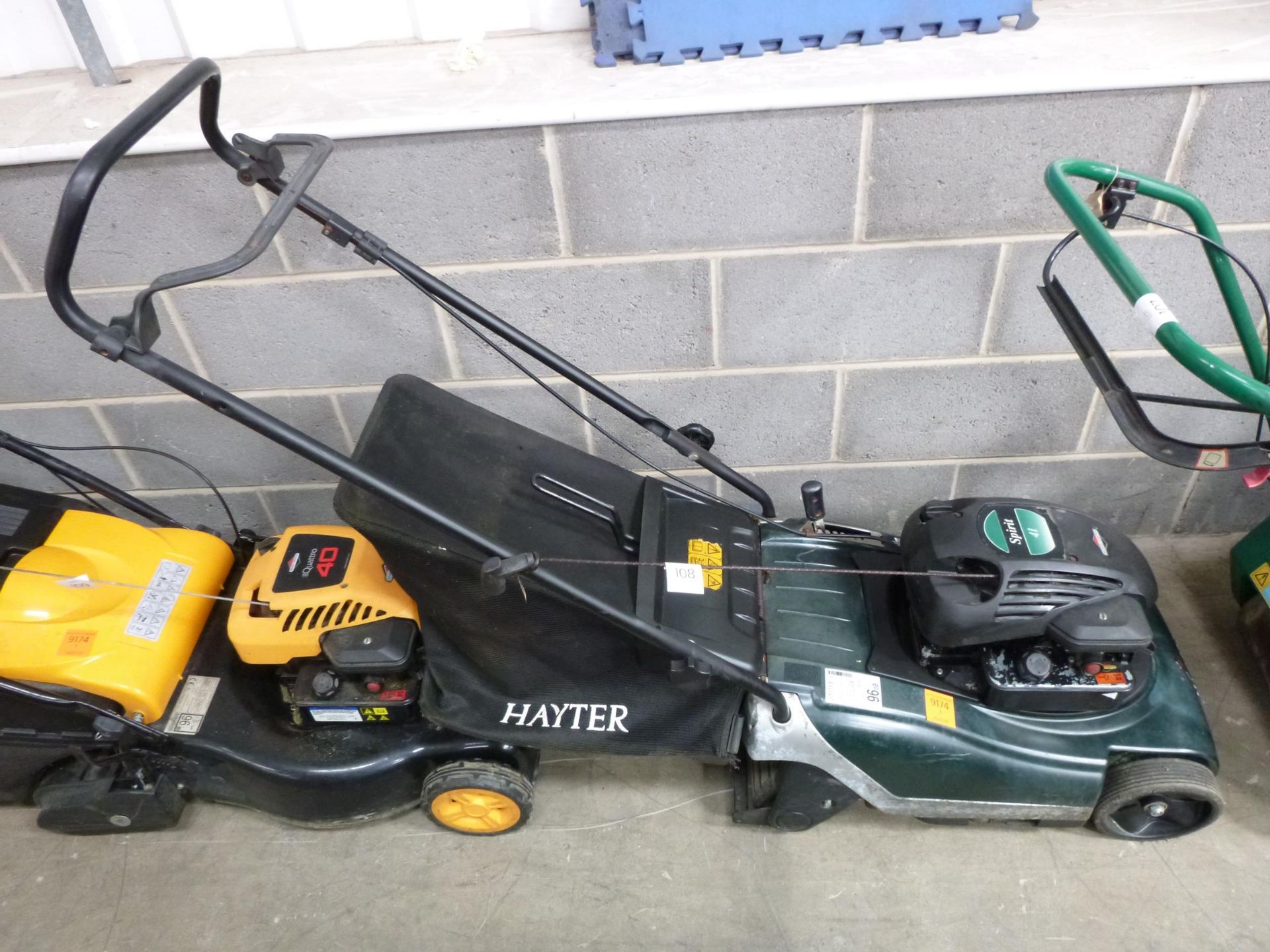 Hayter Spirit 41. 16'' Rear Roller Push Mower