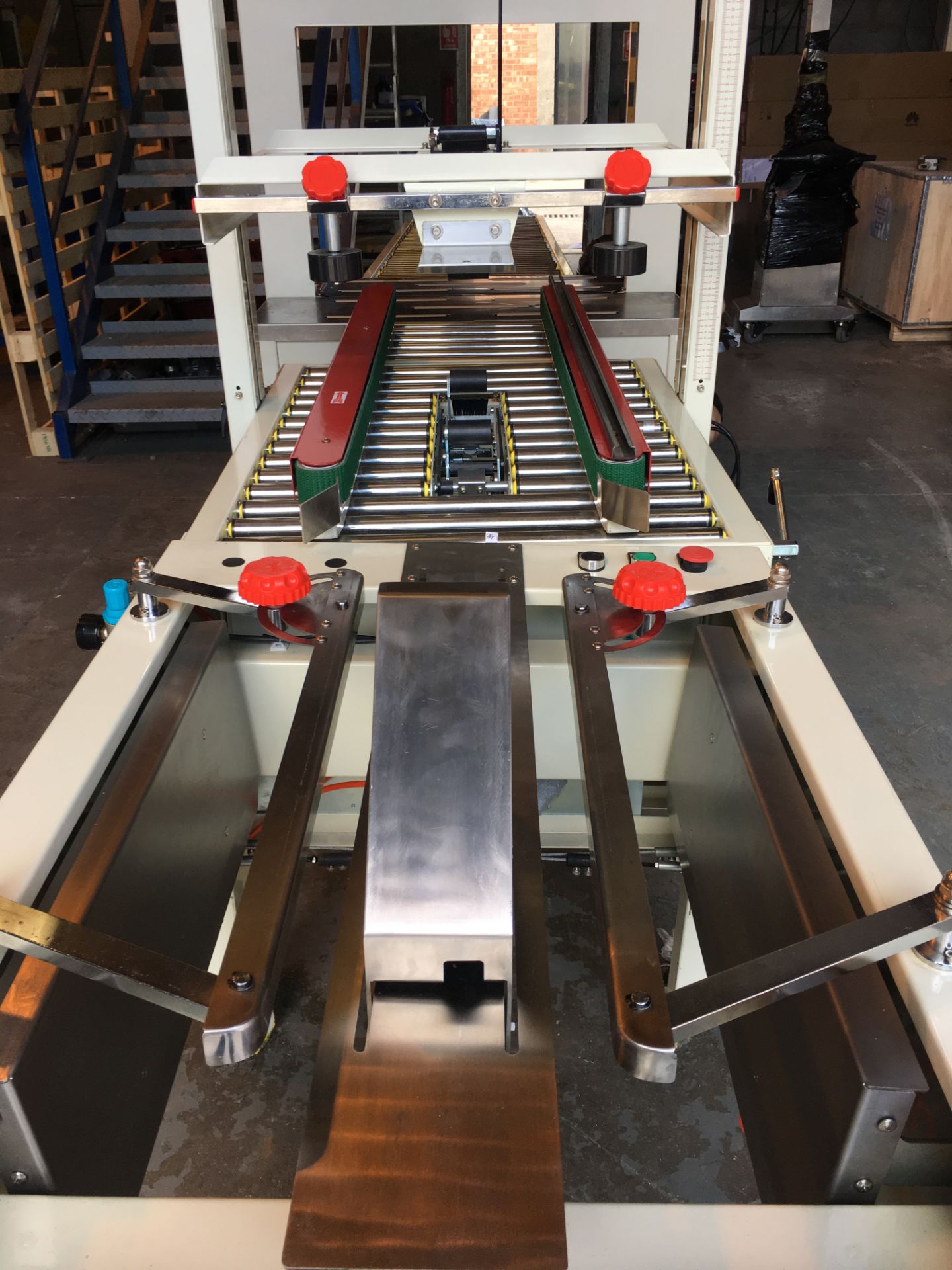 * Brother Automatic Carton Line - Ex Demo ( 4 Separate Machines) 1) Carton Sealer : SN-6PM15A086 - Image 17 of 21