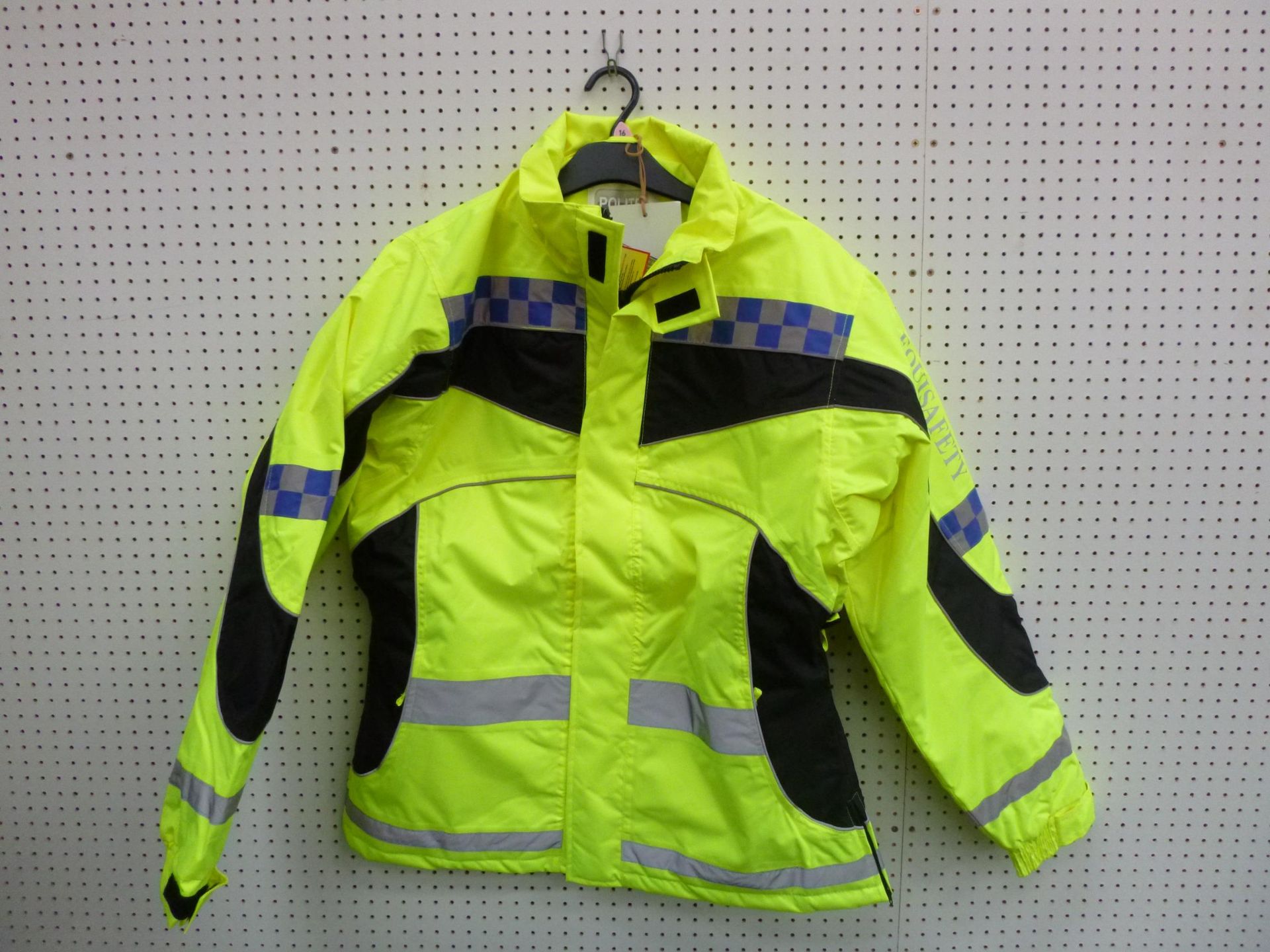 * A New 'Polite' Aspey Jacket 100% Waterproof and Breathable Size X Large RRP £86.99