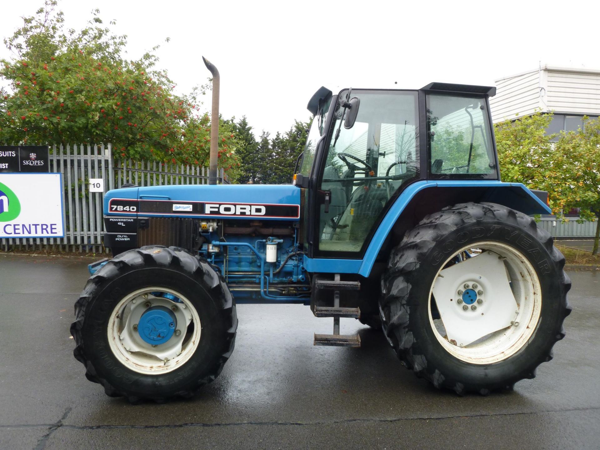 * 1993 Ford New Holland L557 VFE, 7840 4WD Powerstar SL Tractor. 5,597hrs Model No FE6PCG comes - Image 17 of 20