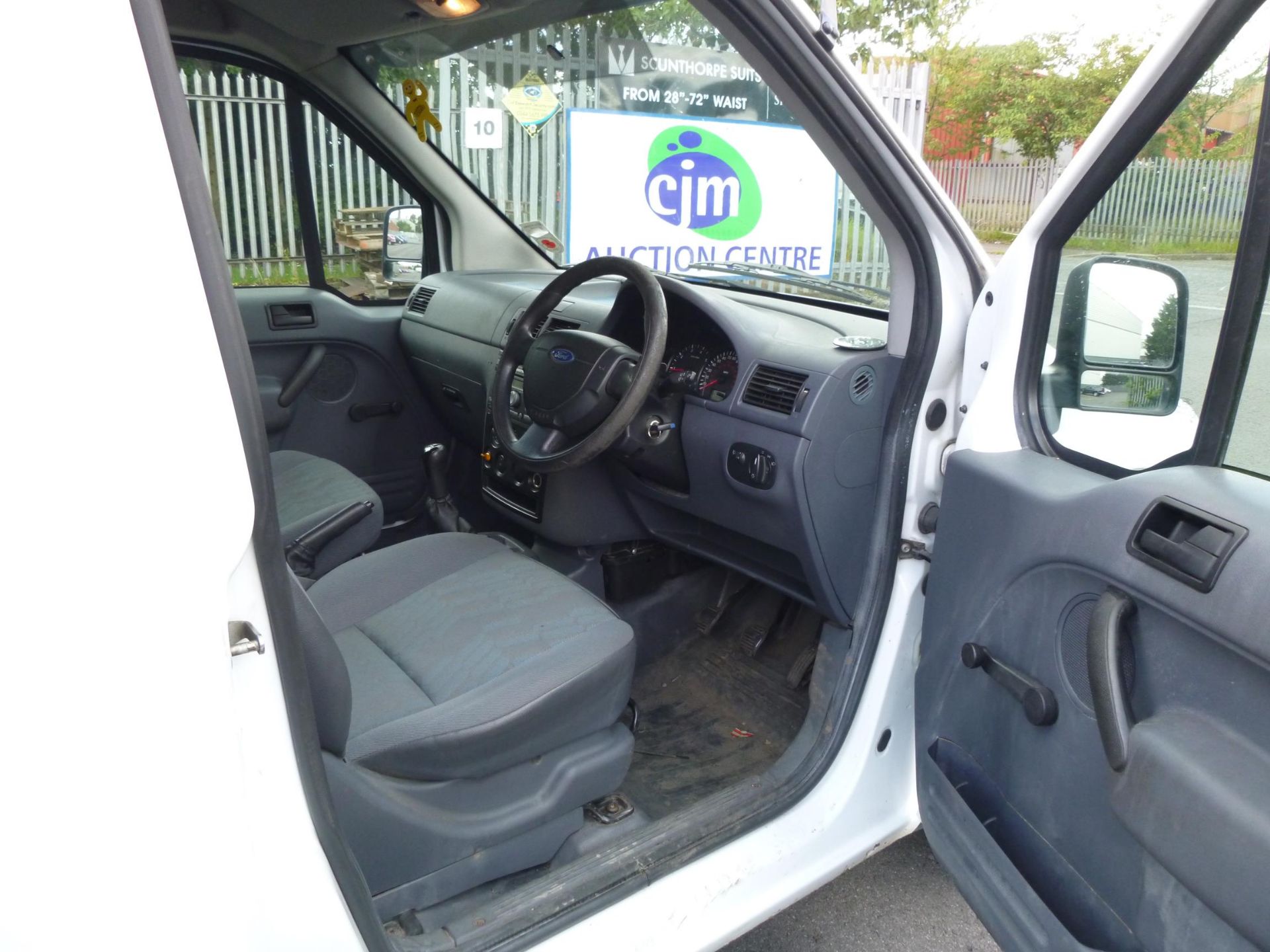 2008 Ford Transit Connect T200 75 Panel Van, Registration: NG08 UZB, Odometer Reads; 129736, MOT - Image 5 of 13