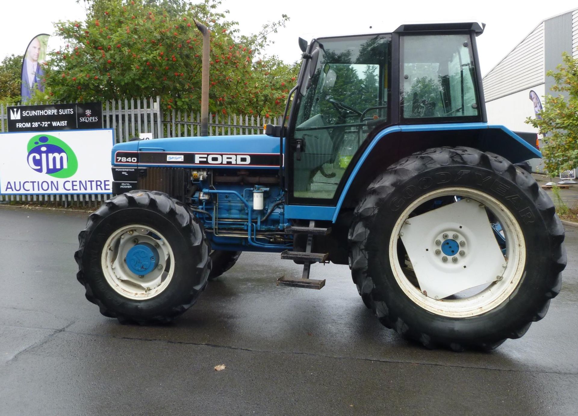 * 1993 Ford New Holland L557 VFE, 7840 4WD Powerstar SL Tractor. 5,597hrs Model No FE6PCG comes - Image 2 of 20