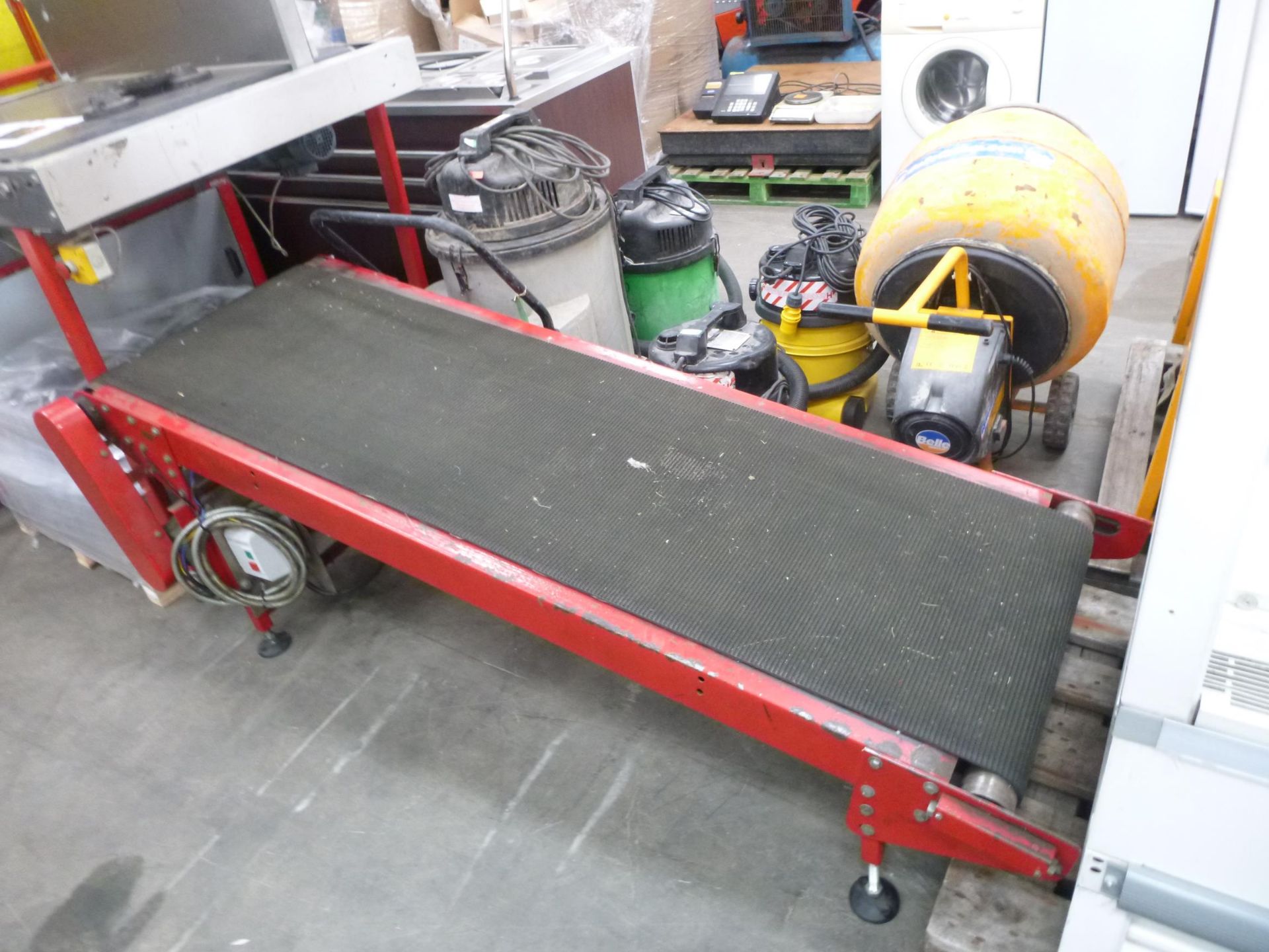 * A BMF Box Machine, 4 Point Hot Melt Gluer with conveyor belt for solid board fish boxes c/w - Image 2 of 8