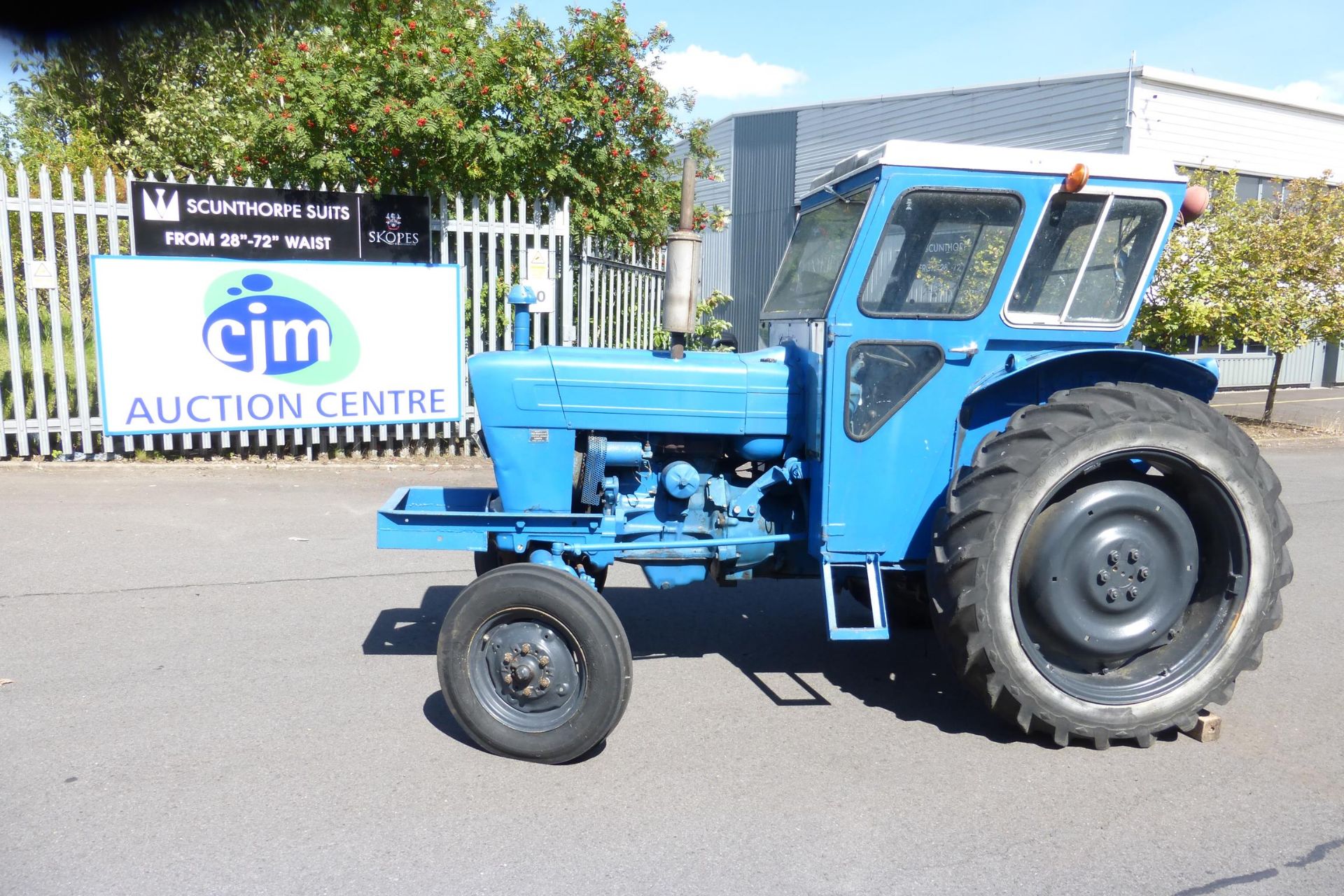 1969 Ford 4000 2WD Tractor fitted with a Duncan Slant Safety Cab, 3 CYL Diesel Engine, 16 gallon