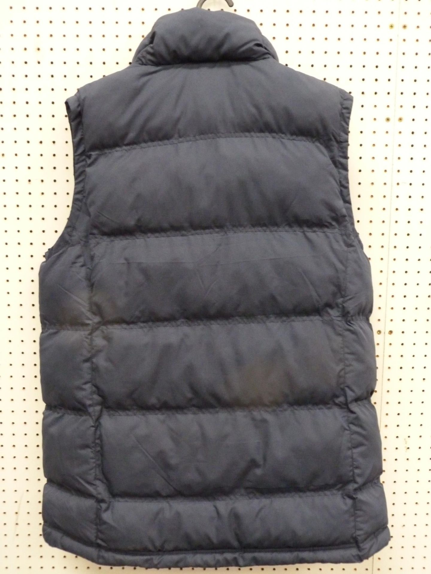 * Two Ladies 'Bridleway' Padded Gilets in Black; one X Small, one Medium together with a Shires - Bild 6 aus 6