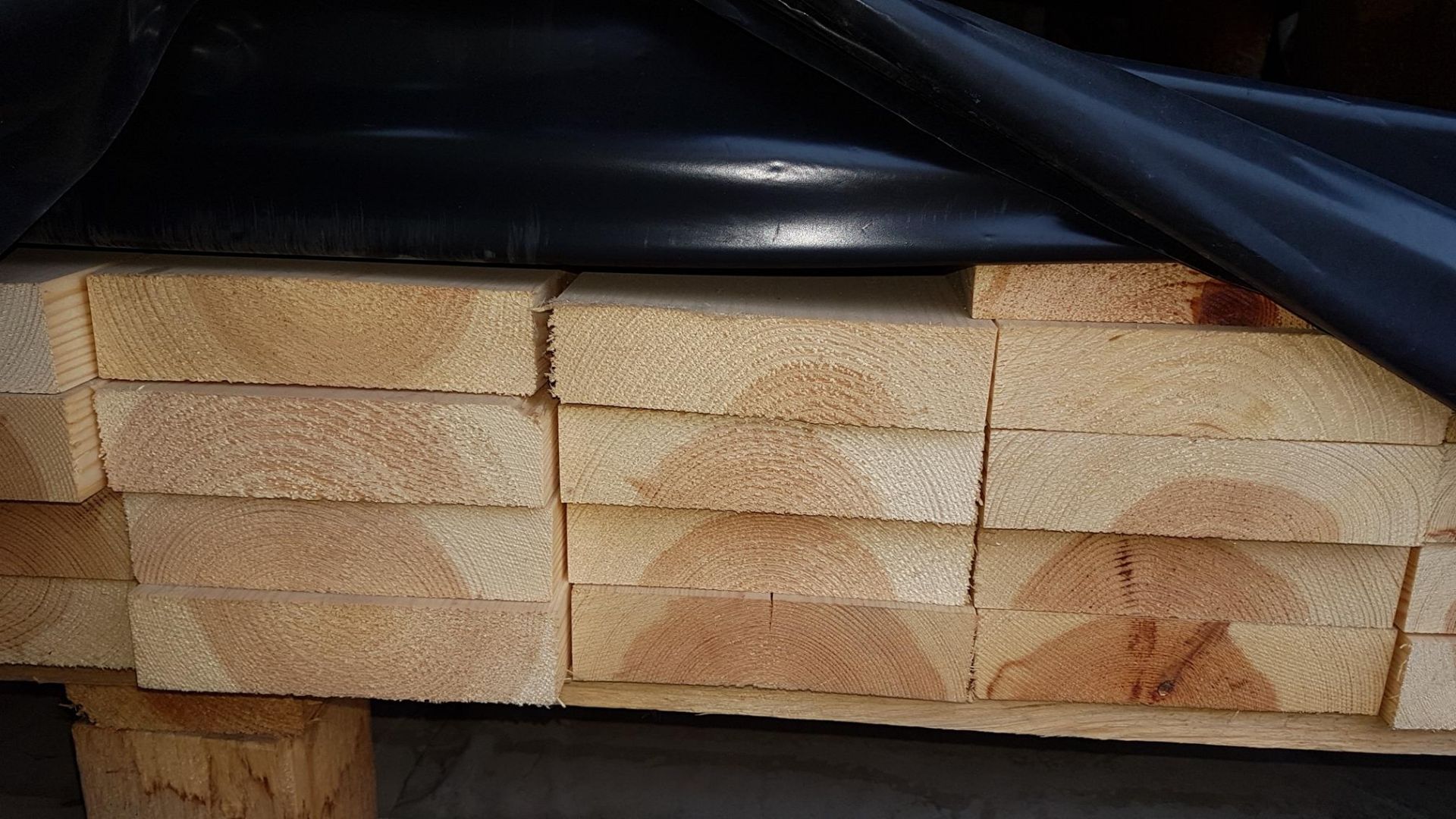 * Timber: 32x125 (29x120), planed square edged, 45 pieces @ 810mm length. Sellers ref. X1702. This