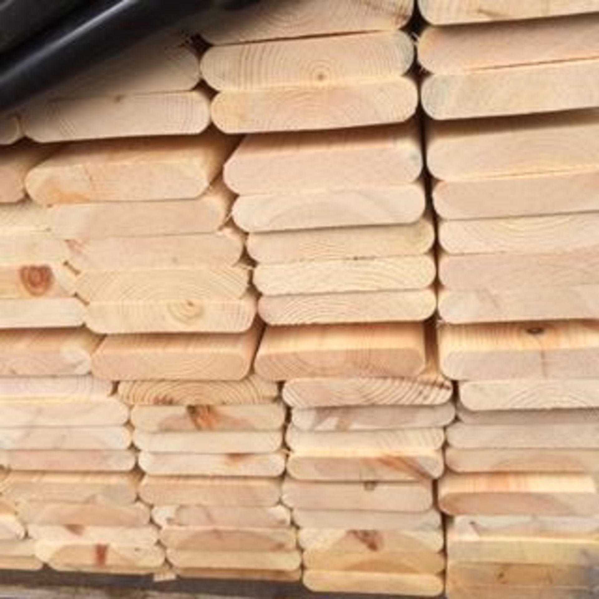 * Timber: 22x100 (18x89), bullnosed, 1170 pieces @ 460mm length. Sellers ref. MX0413. This lot is