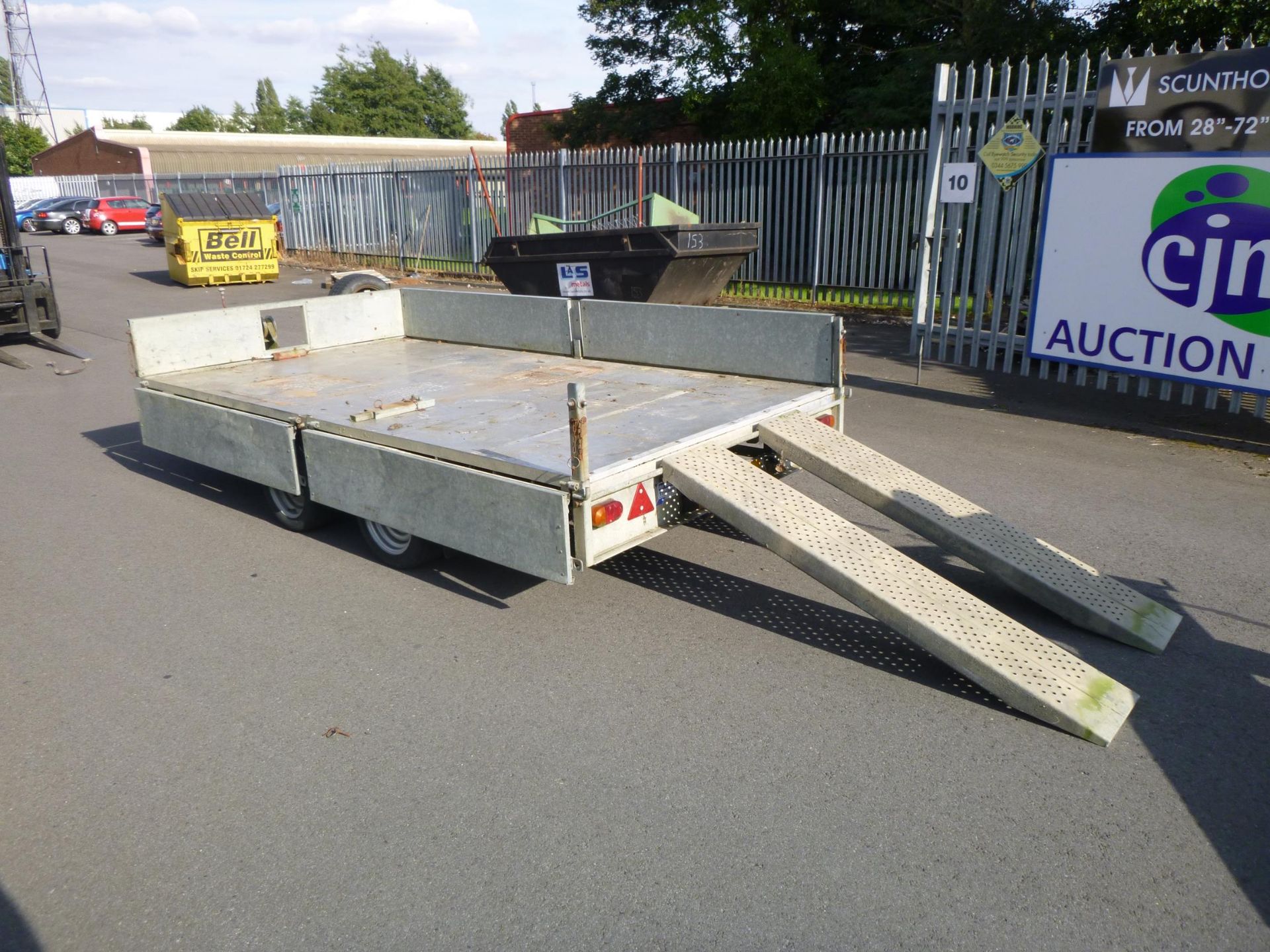 An Ifor Williams Twin Axle Galvanised Trailer Braked, 12V electrics,Ratchet Hand Winch, Rear legs