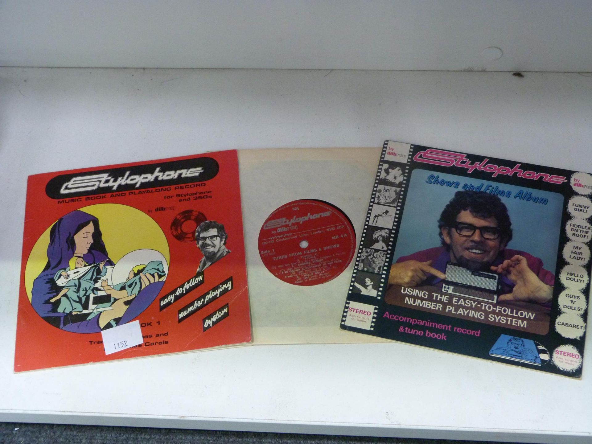 A Rolf Harris Stylophone Electronic Organ Along with Playalong Record and a Record and Tune Book ( - Image 3 of 3