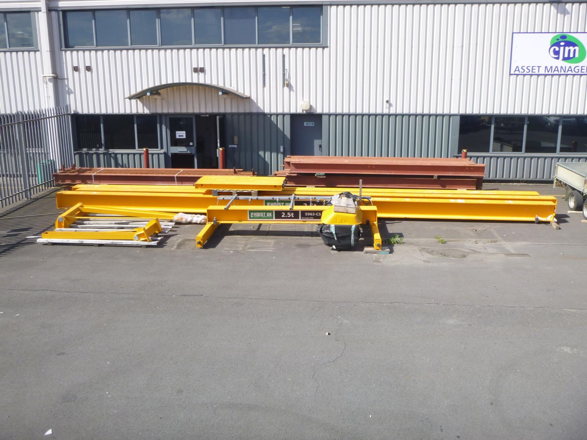 * 4 x Unused 2.5T EOT Cranes and 2 x Jib Cranes.