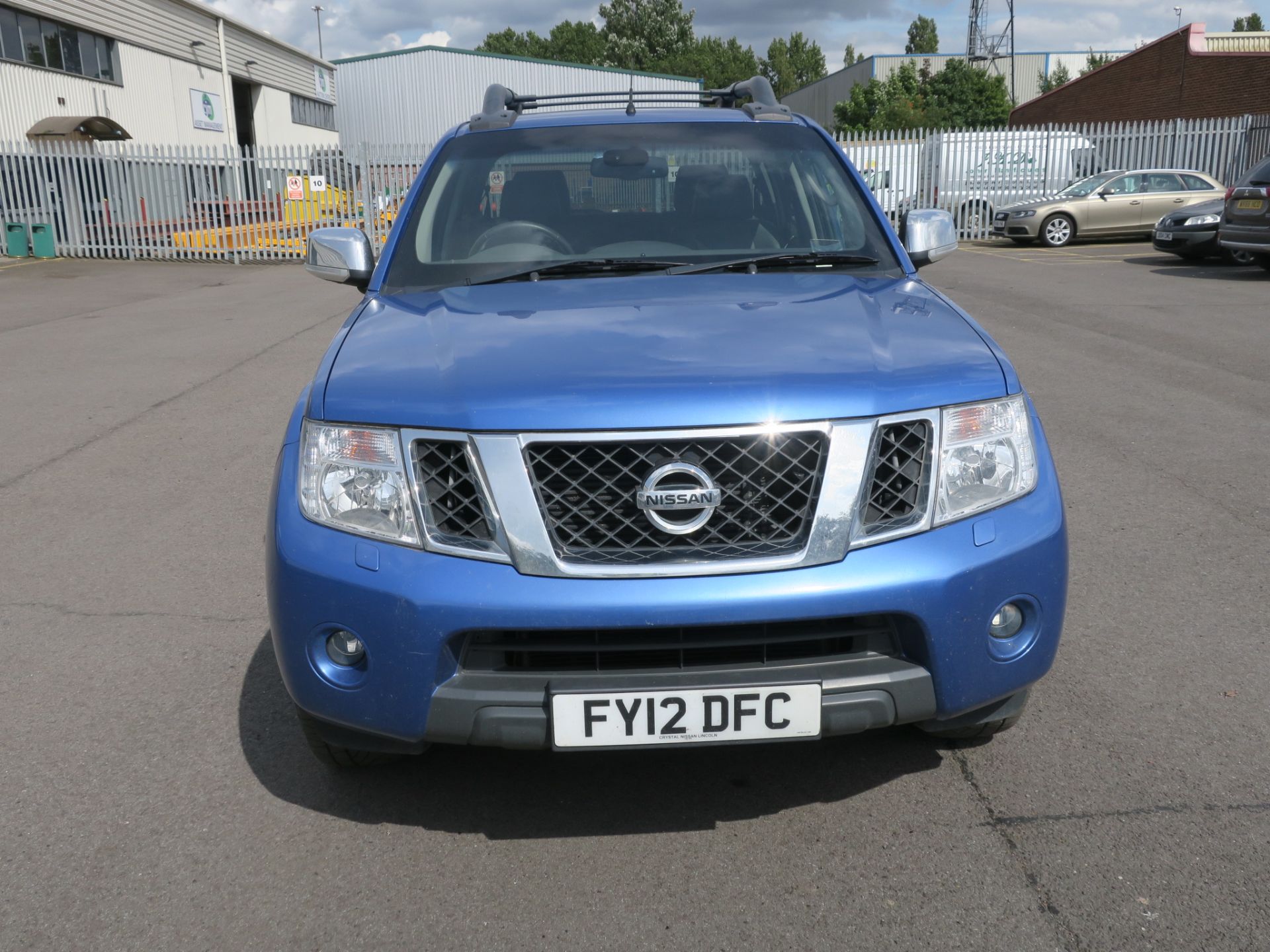 * Nissan Navara Tekna DCI 4x4 Crewcab Pick Up, Manual 2488cc Diesel no previous owners. Registration - Image 3 of 12