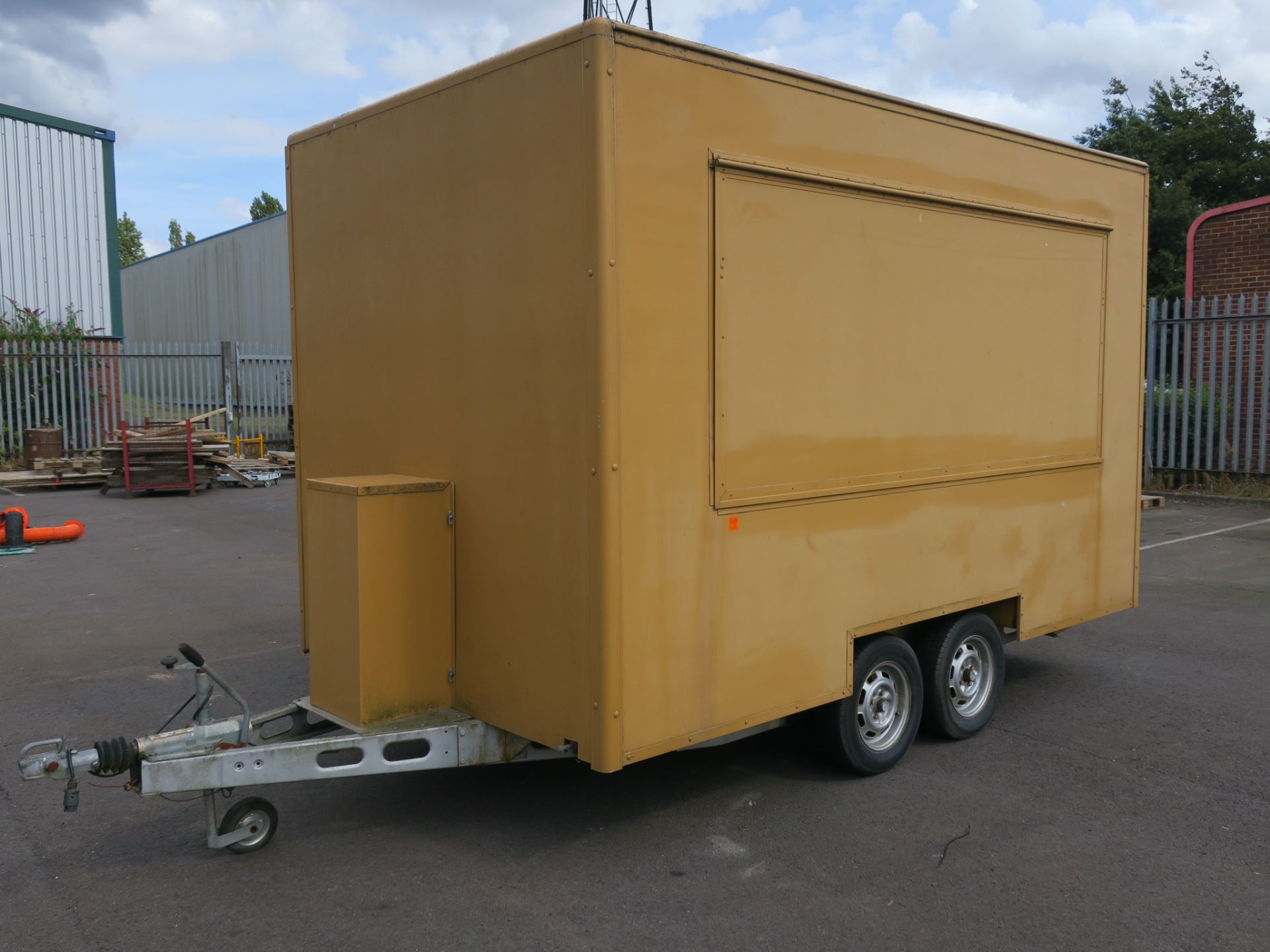 12ft Catering Trailer mounted on a twin wheeled chassis with Bradley Double Lock Tow Hitch and - Image 2 of 10