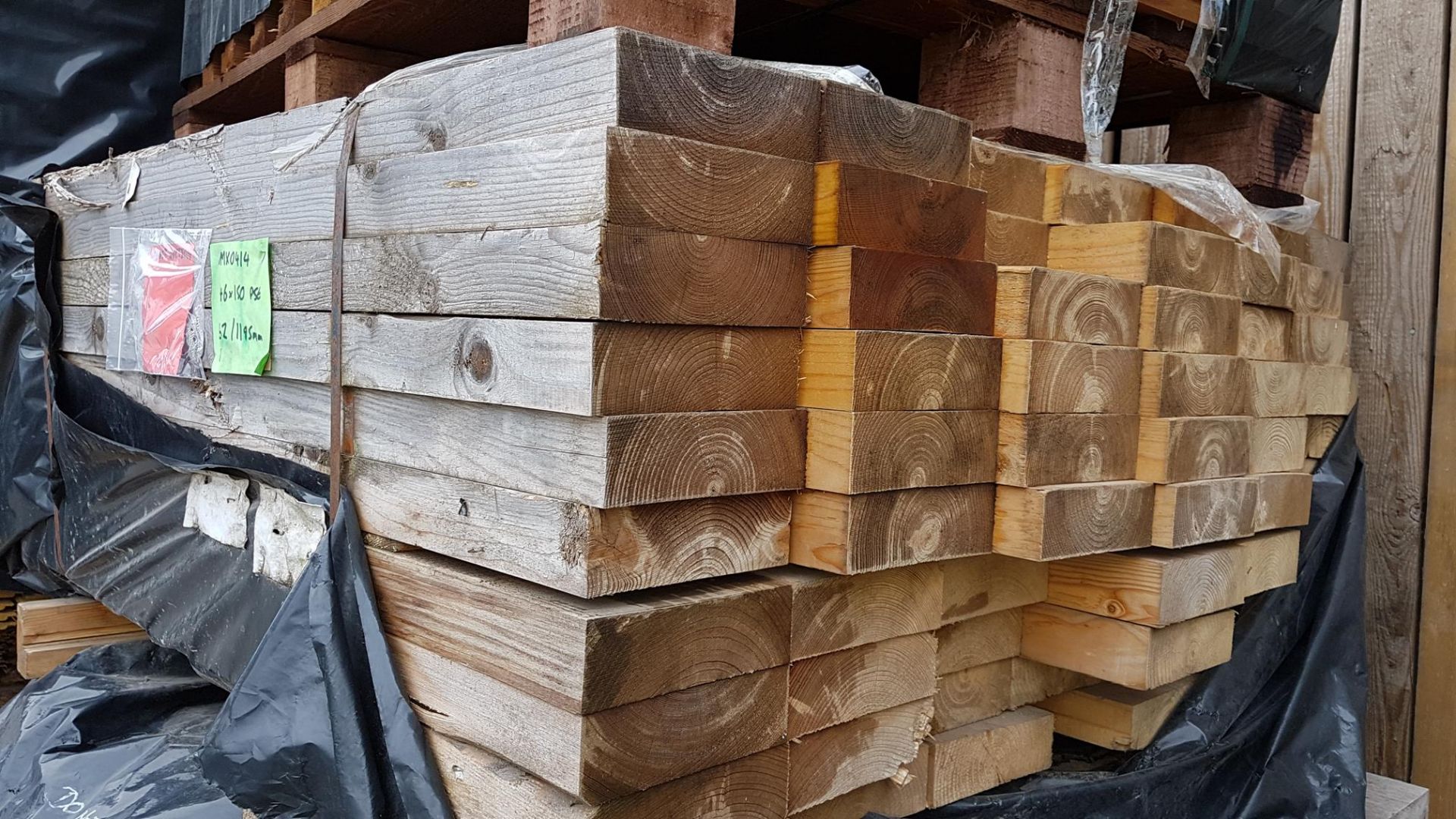 * Timber: 47x150, sawn timber, 62 pieces @ 1195mm length. Sellers ref. MX0414. This lot is located