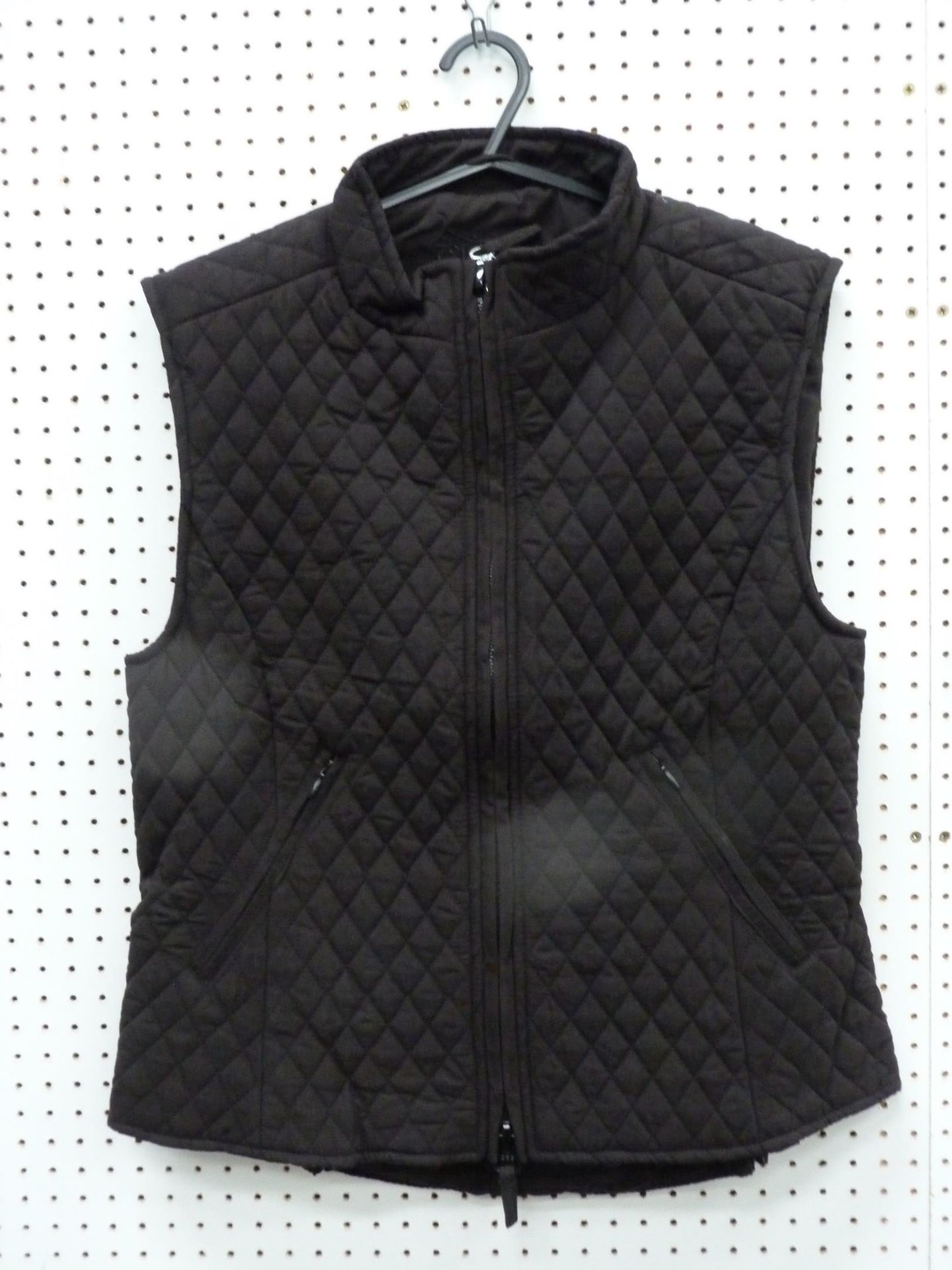* Two Ladies 'Bridleway' Padded Gilets in Black; one X Small, one Medium together with a Shires - Bild 3 aus 6