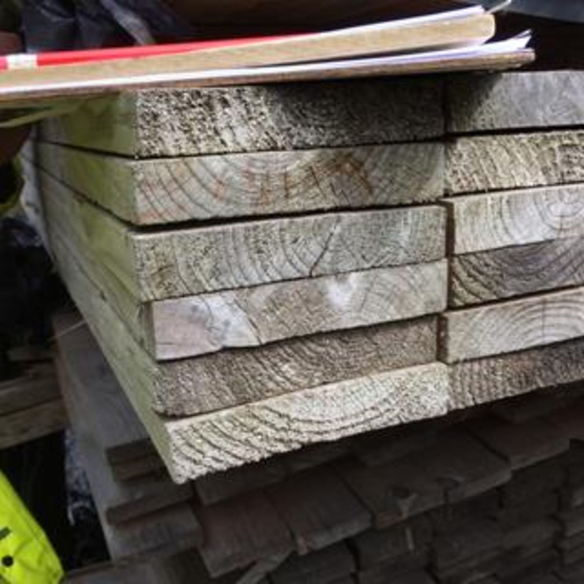 * Timber: 32x175 (28x155), sawn timber, 33 pieces @ 3000mm length. Sellers ref. MX0178. This lot