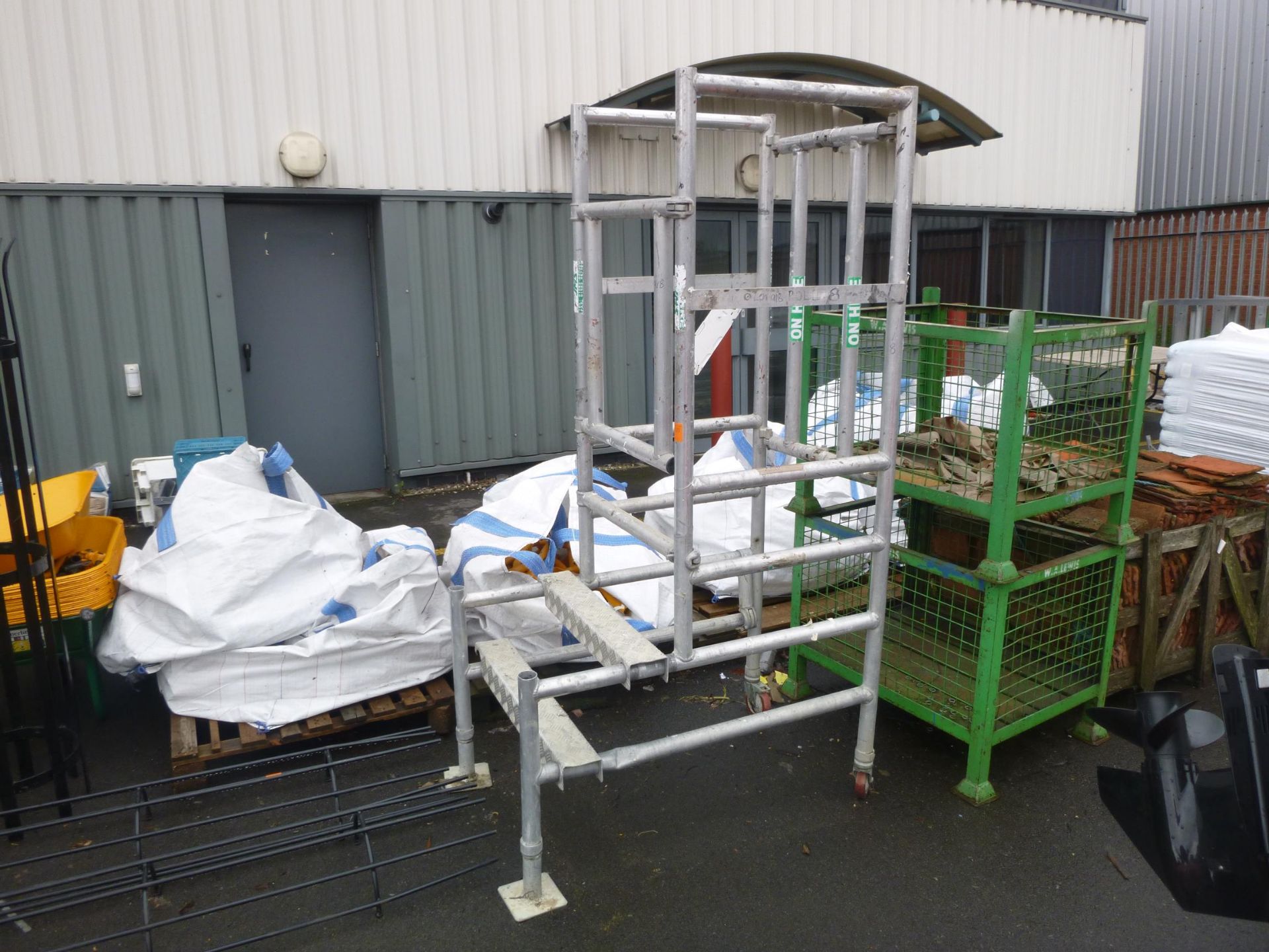 * An Aluminium Portable Work Platform. Please note there is a £5 Plus VAT Lift Out Fee on this lot