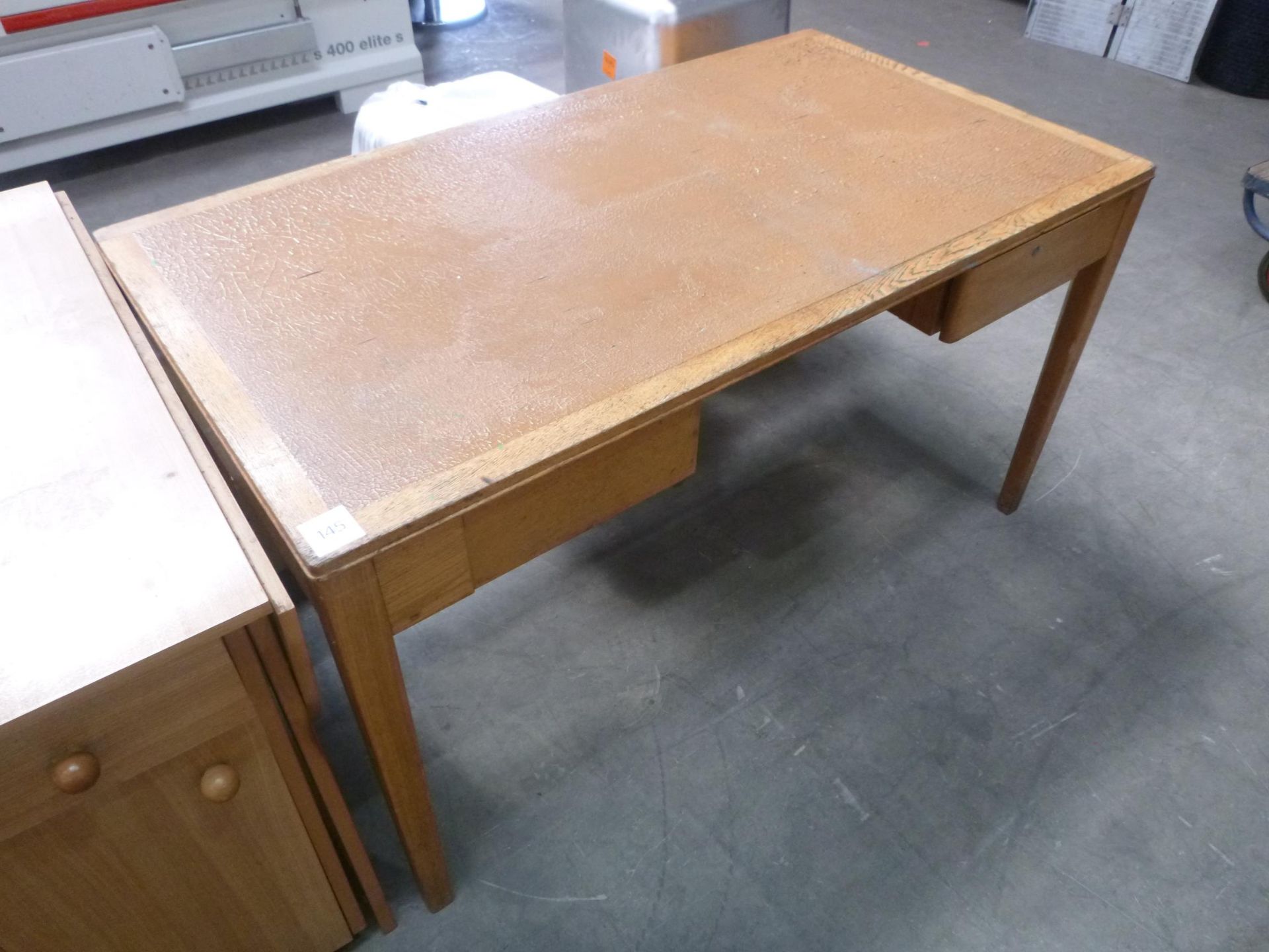 A Small Drop Leaf Table and a Desk. Please note there is a £5 Plus VAT Lift Out Fee on this lot - Image 2 of 2