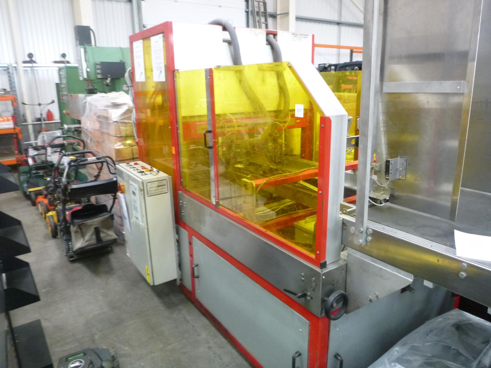 * A BMF Box Machine, 4 Point Hot Melt Gluer with conveyor belt for solid board fish boxes c/w - Image 4 of 8
