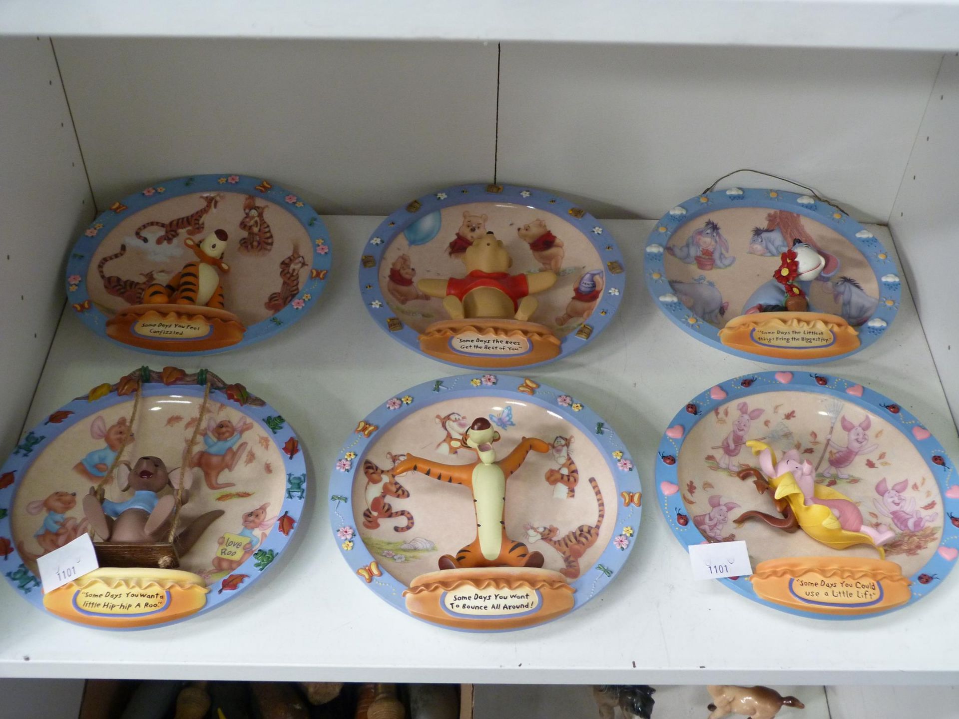 Two shelves to contain fourteen '100 Acres Days' Wall Hanging Display Plates of 'Winnie the Pooh' - Image 2 of 7