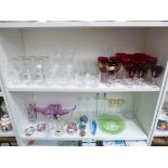 This is a Timed Online Auction on Bidspotter.co.uk, Click here to bid. 2 x Shelves of Glasswear to