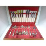 This is a Timed Online Auction on Bidspotter.co.uk, Click here to bid. A Canteen of Cutlery to