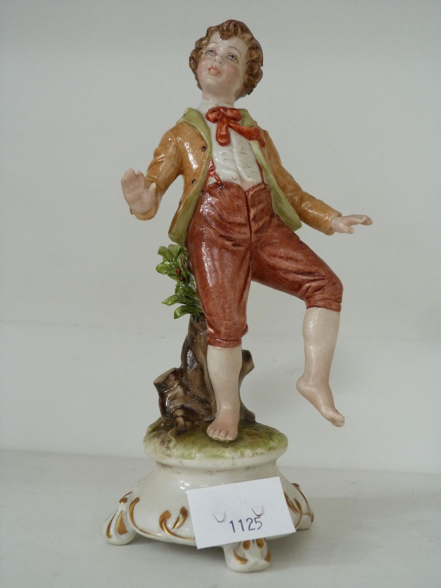 Five Capo-Di-Monte Porcelain Figurines to include 'Eggs for Breakfast' (A/F) (with Certificate), ' - Bild 5 aus 9